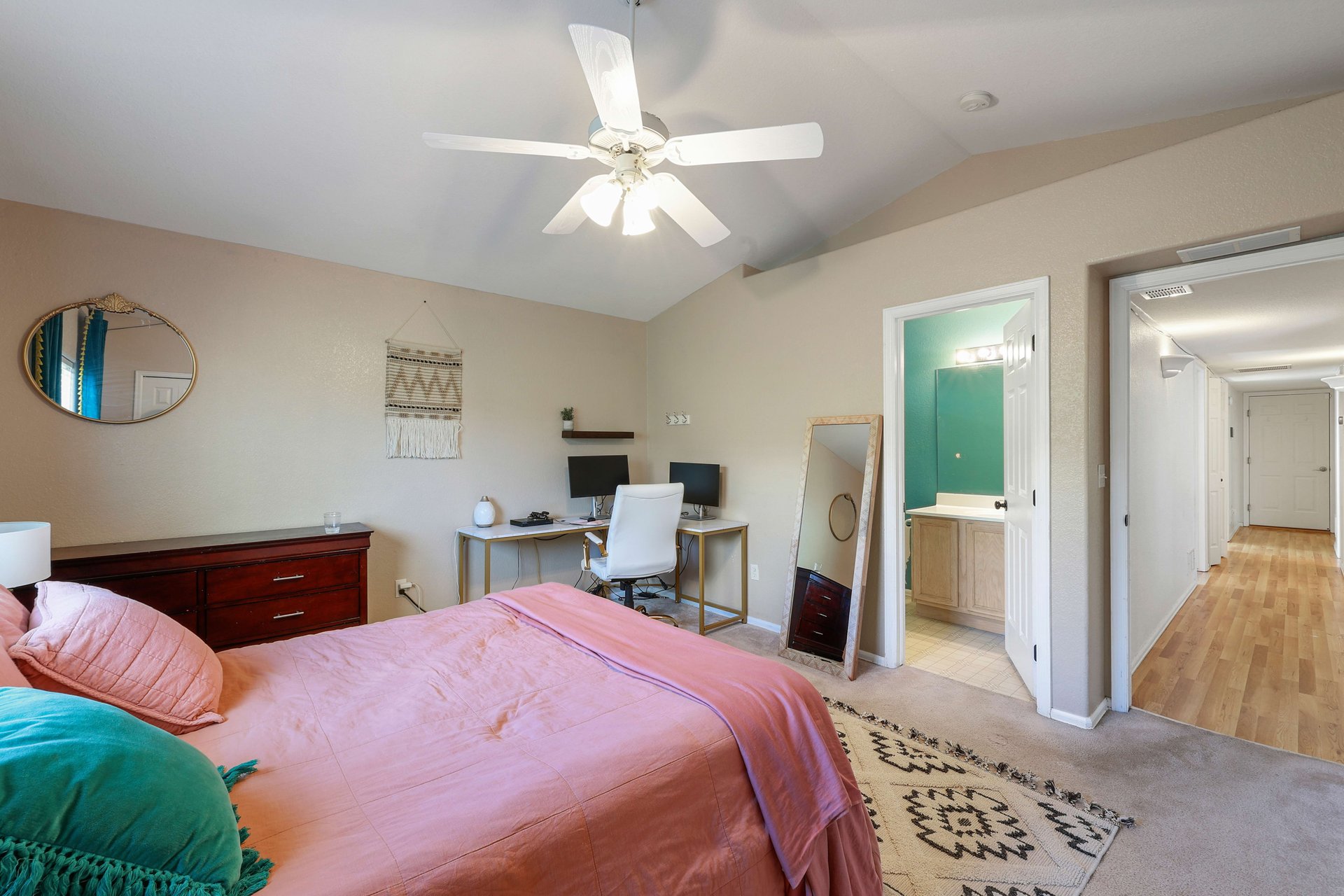 5040 Sage ST, Pueblo, CO 81005