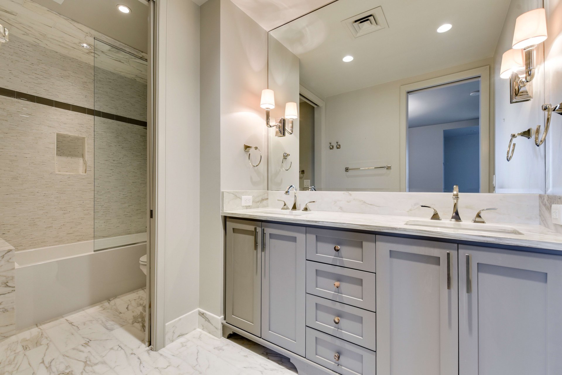 200 Congress Ave #38NE