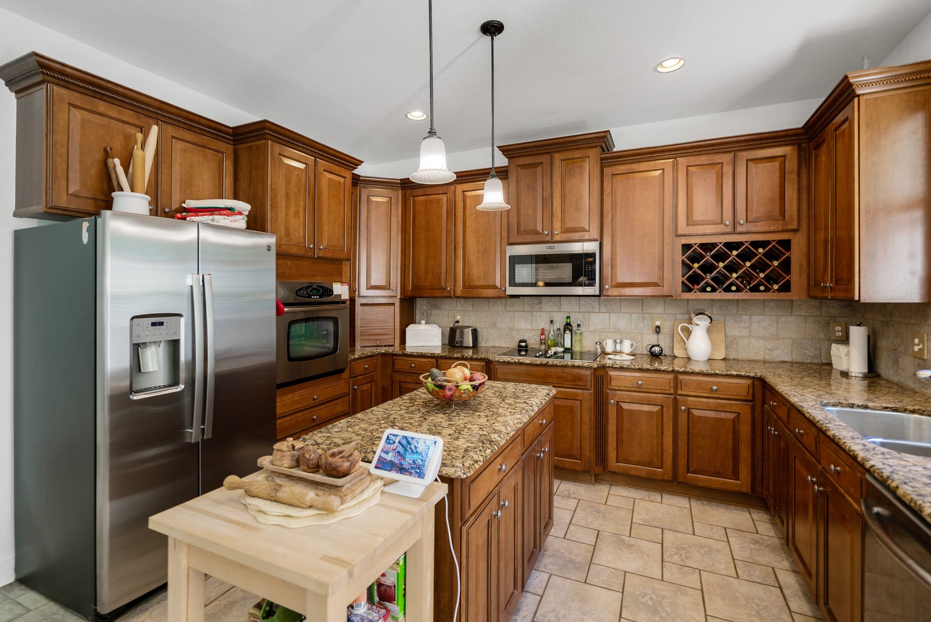 8137 LAGERFELD DRIVE