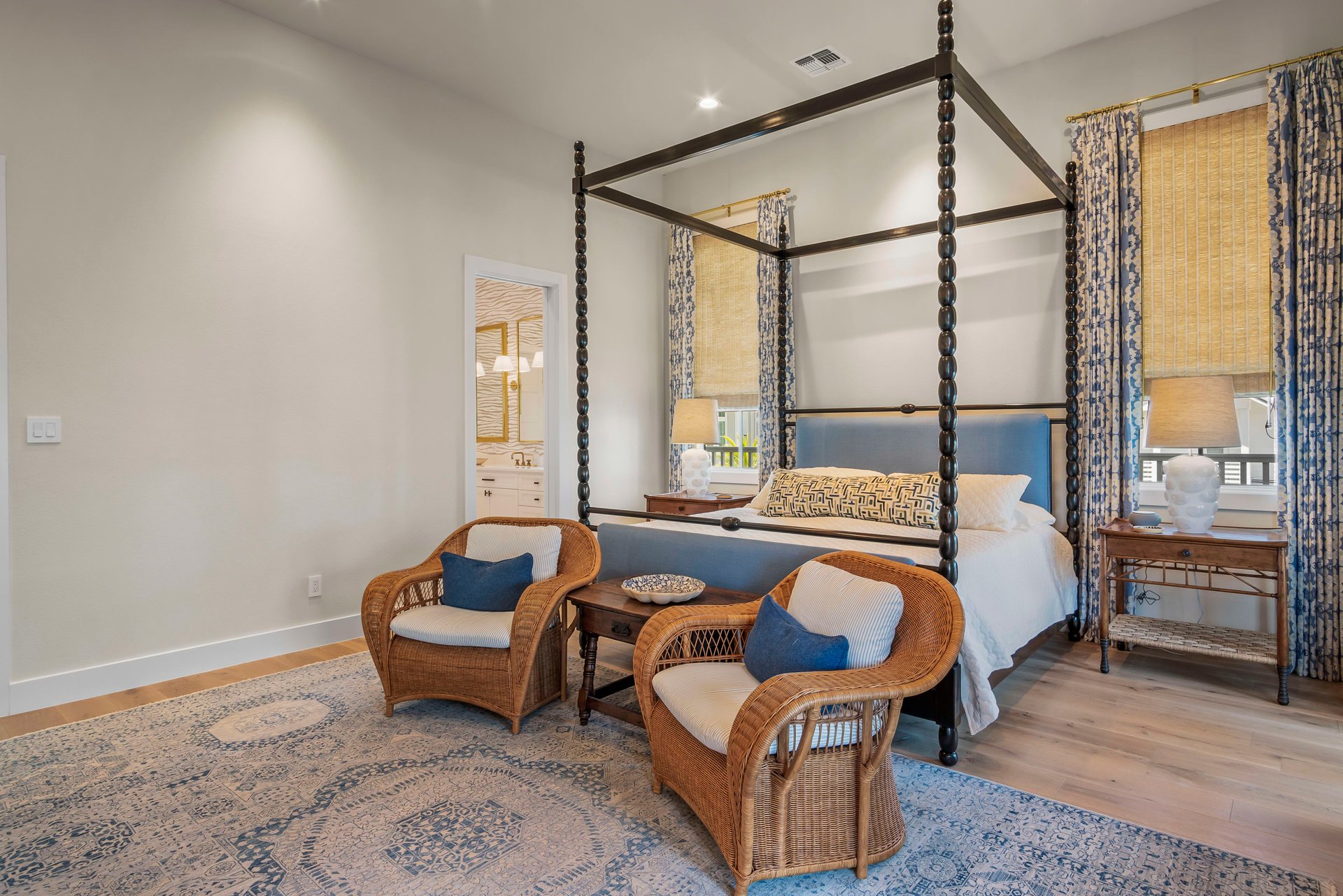 200 Lakeshore Street, Port Aransas, TX 78373