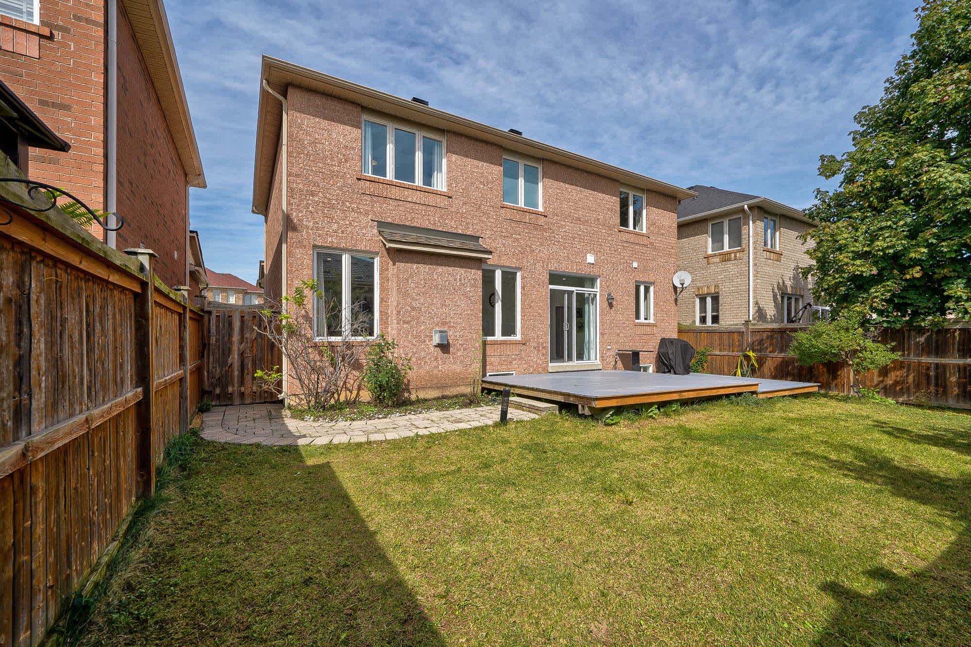 2164 Highcliffe Way