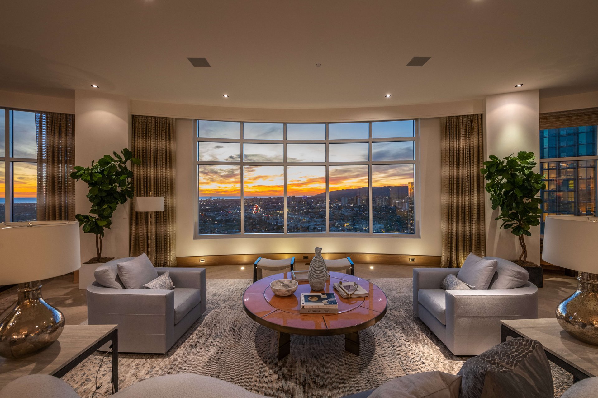 1 W Century Dr #36A, Century City