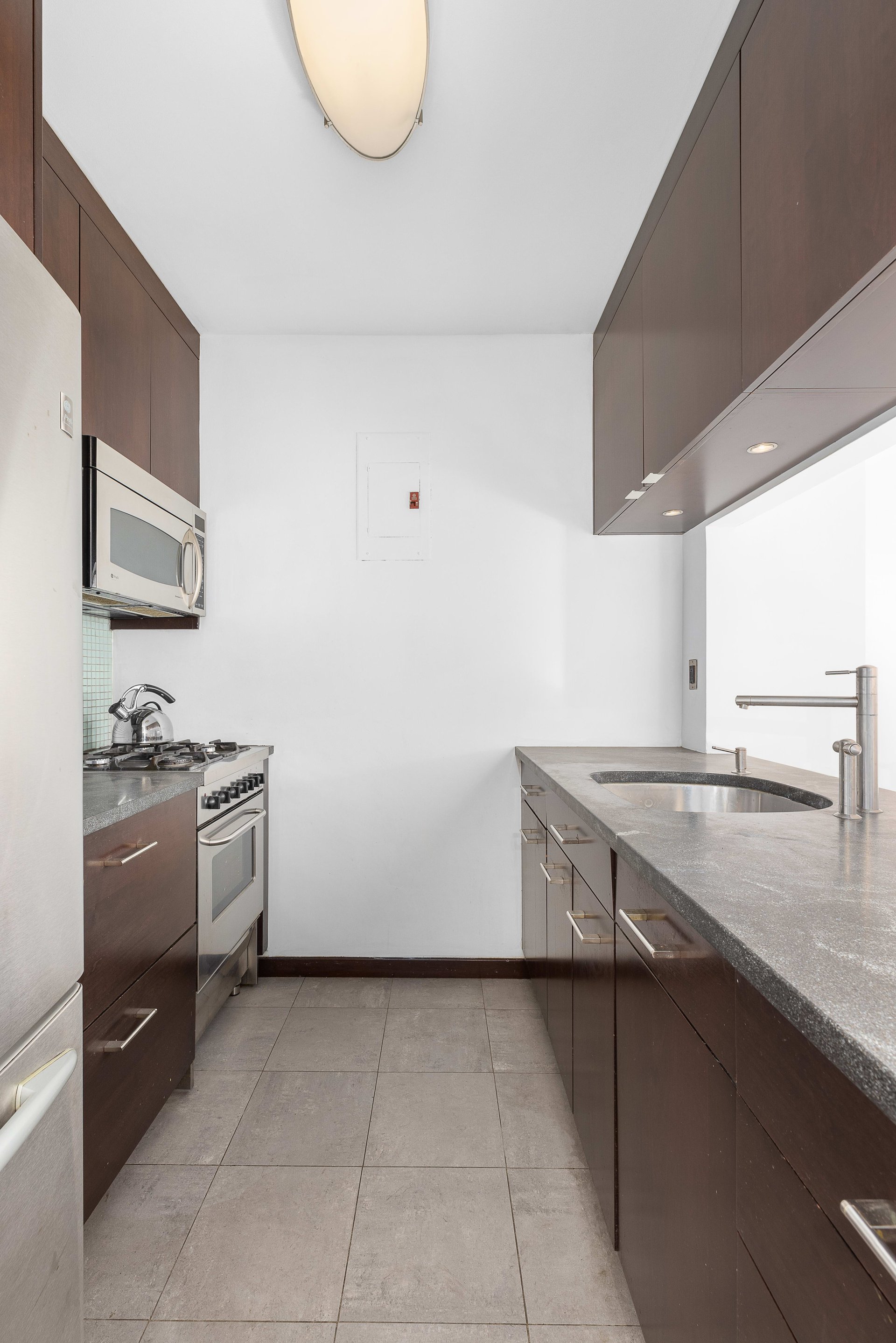 130 West 79TH Street, 7F