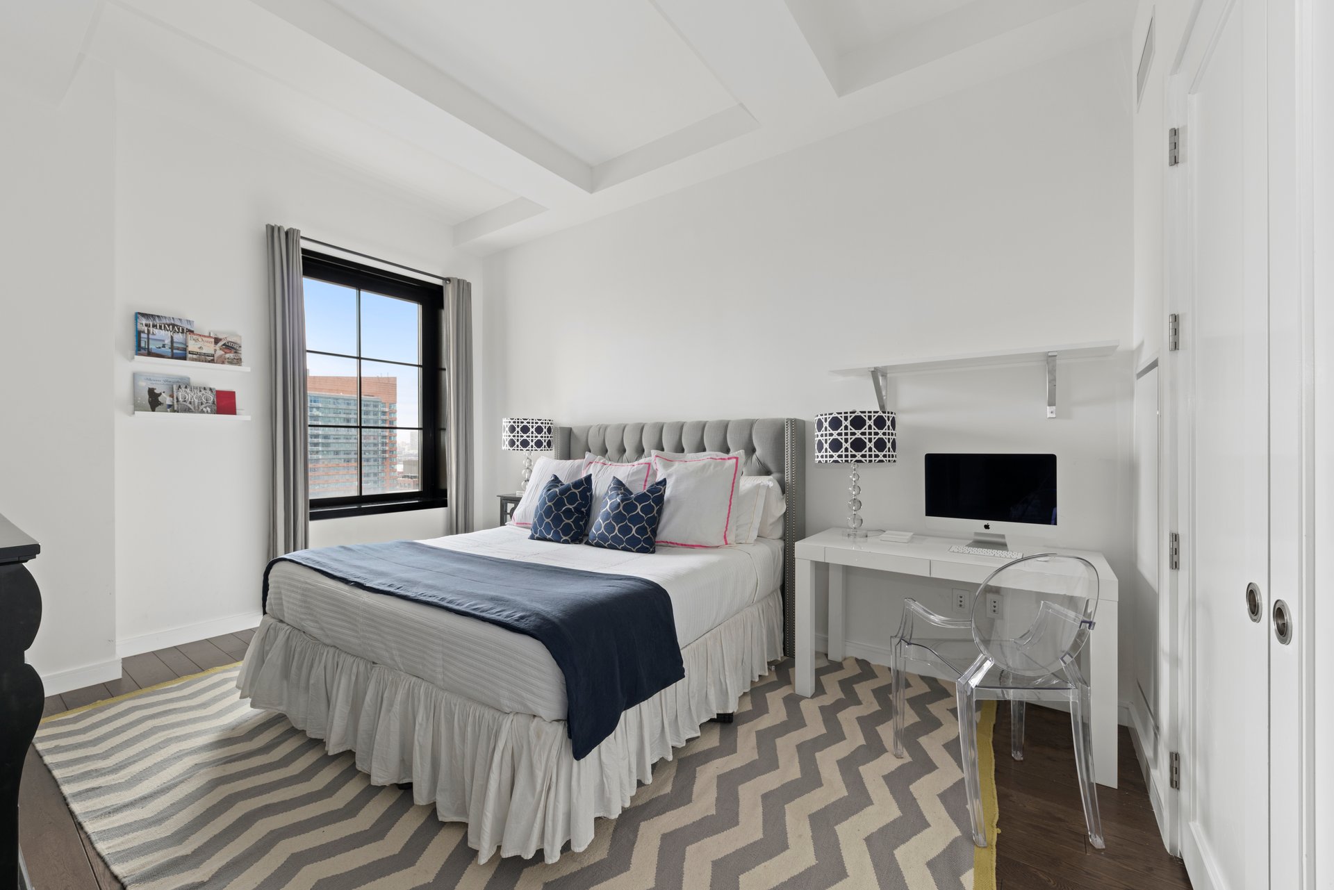 Terrace Lover's Dream with Stunning City and River Views!