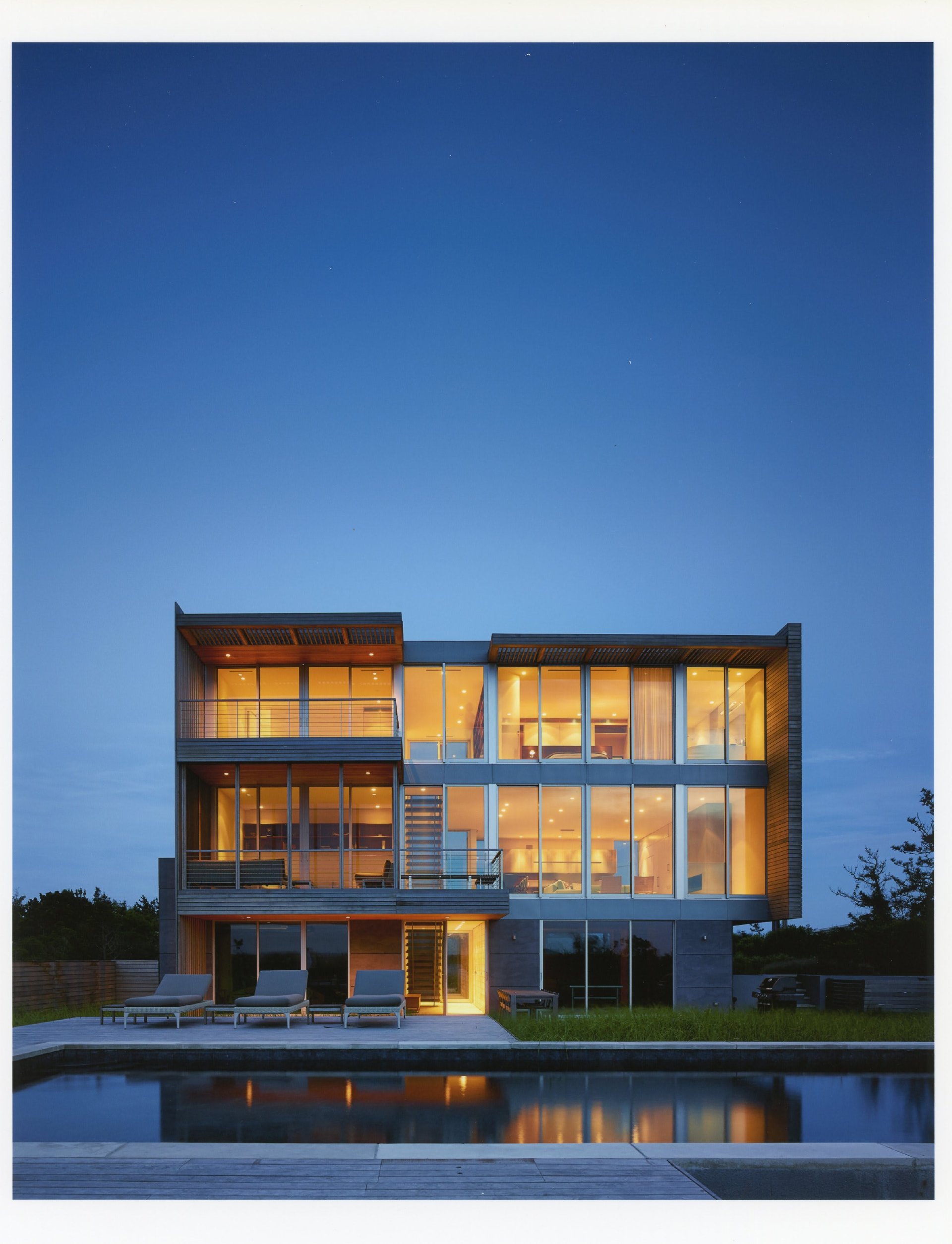 Unbelievable Sunsets Over Mecox Bay in a World-Class Modern