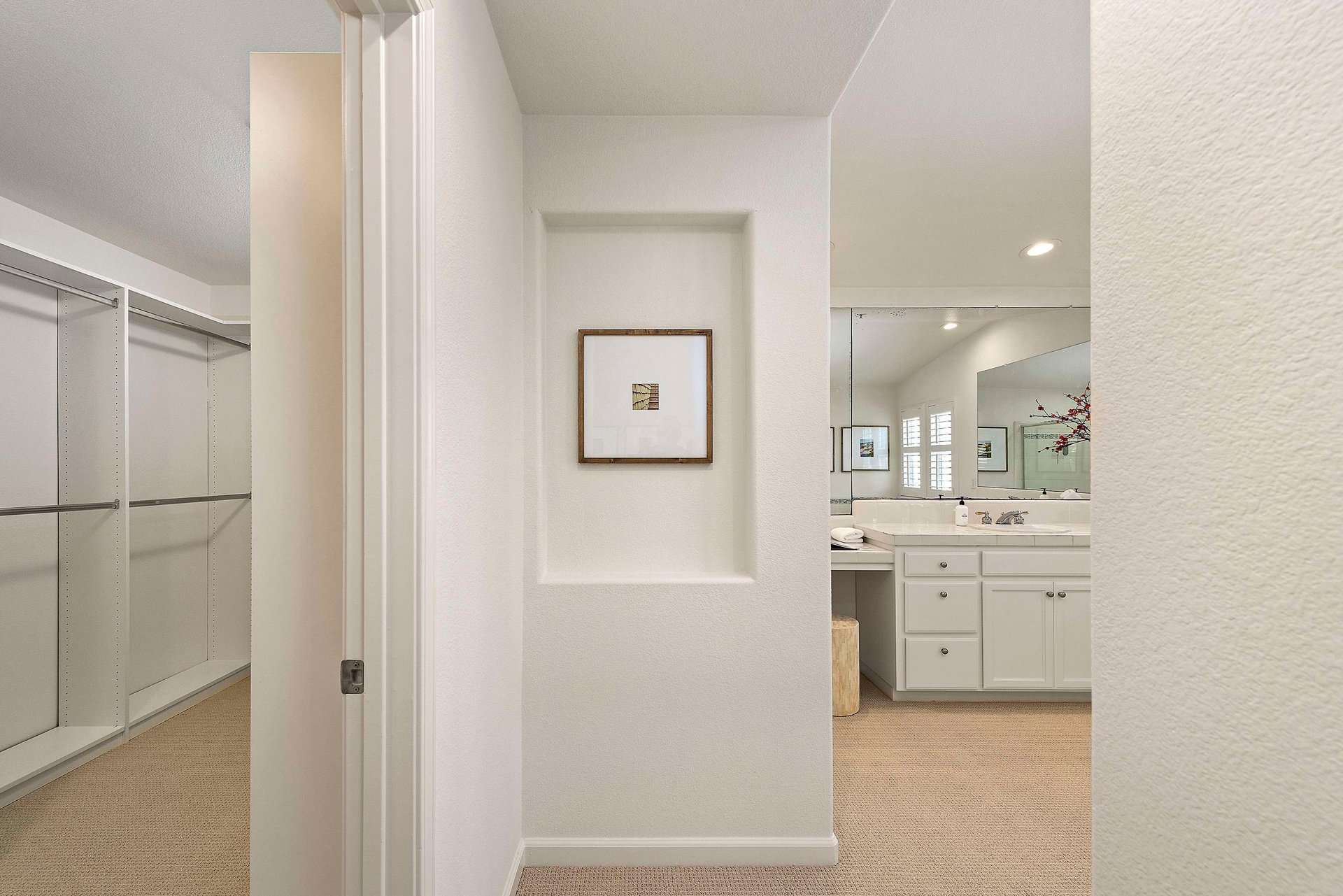 27 Presidio Dr