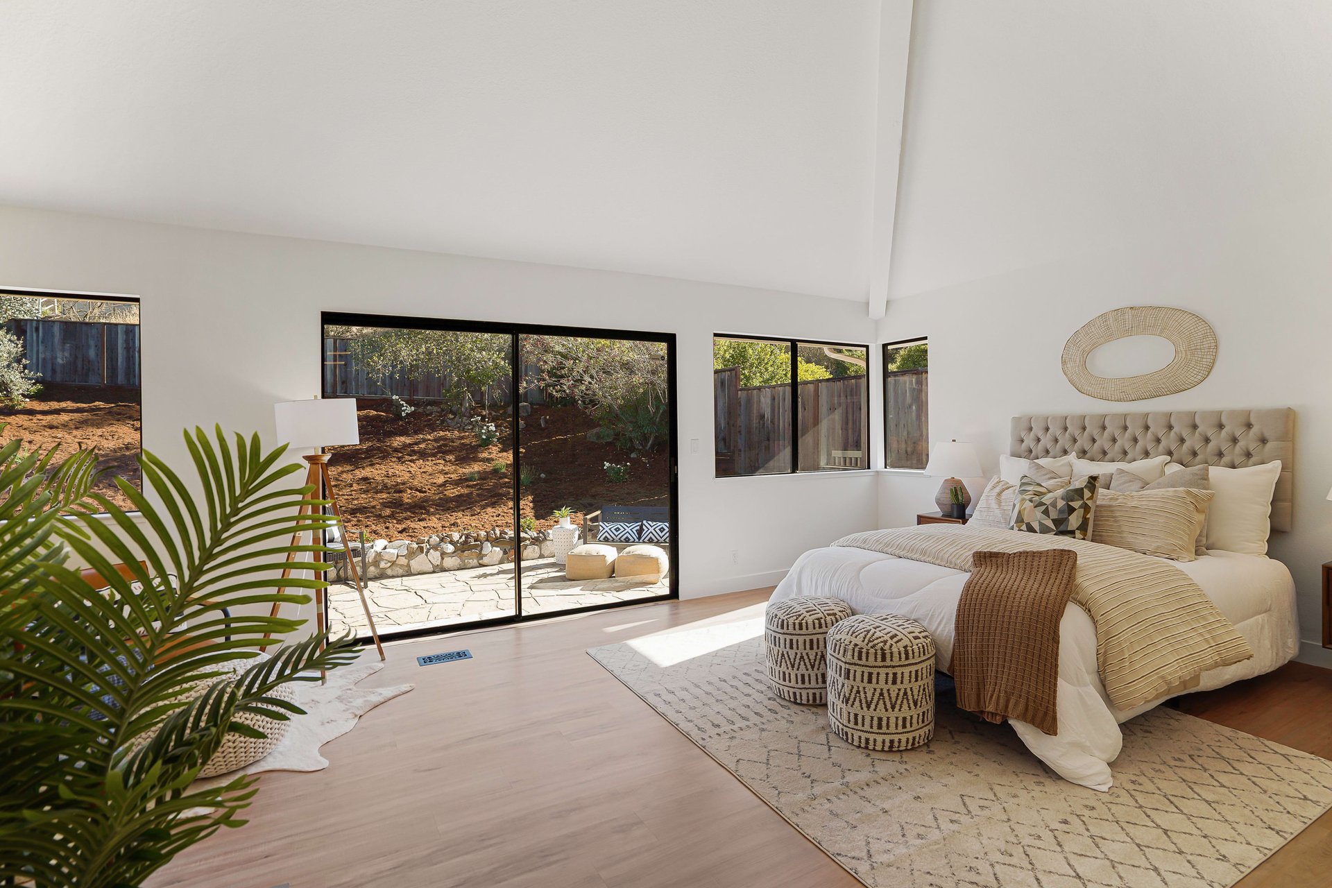 968 Foothill Drive
