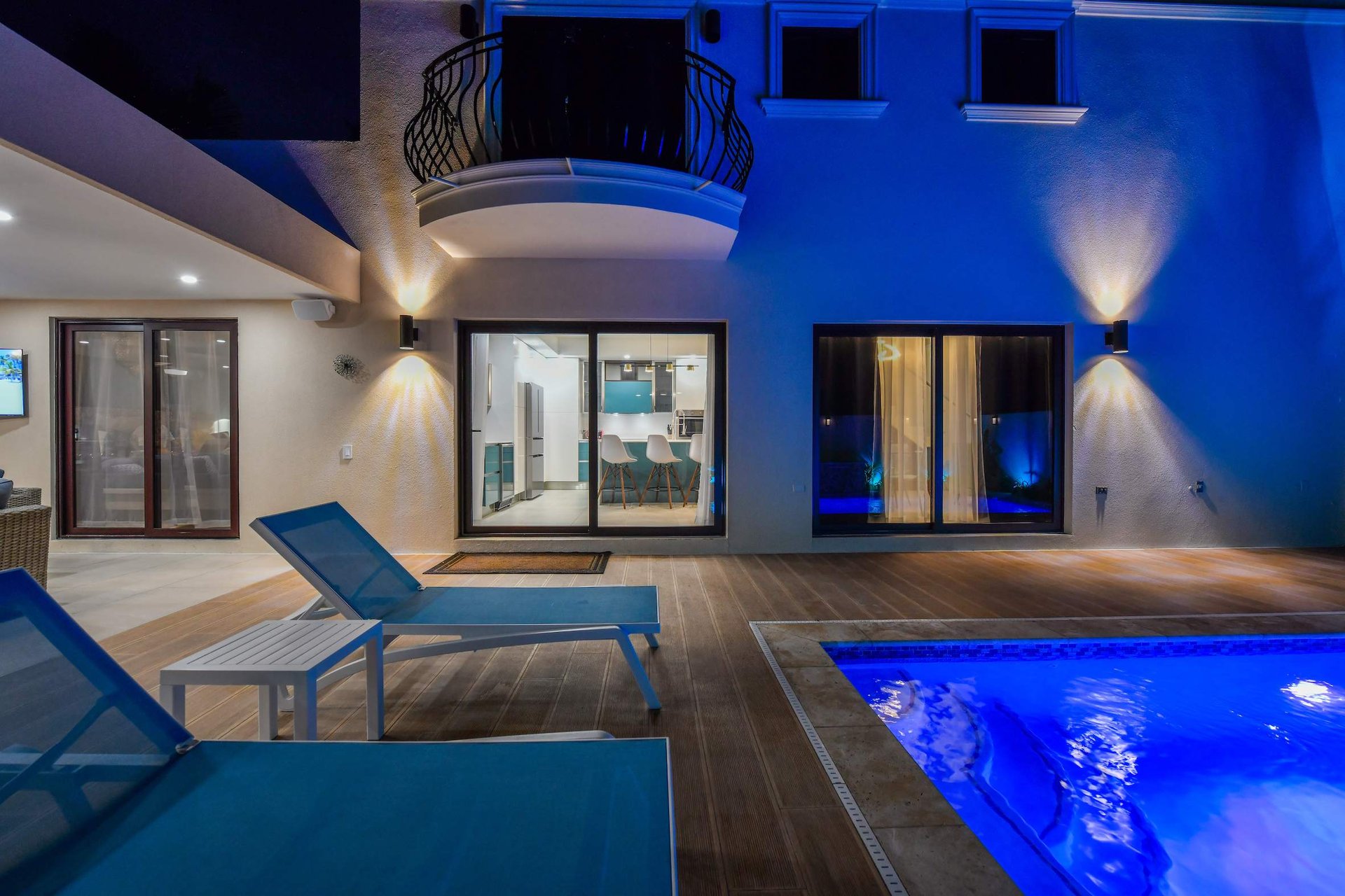 Duplex in Gold coast Unit 169 A