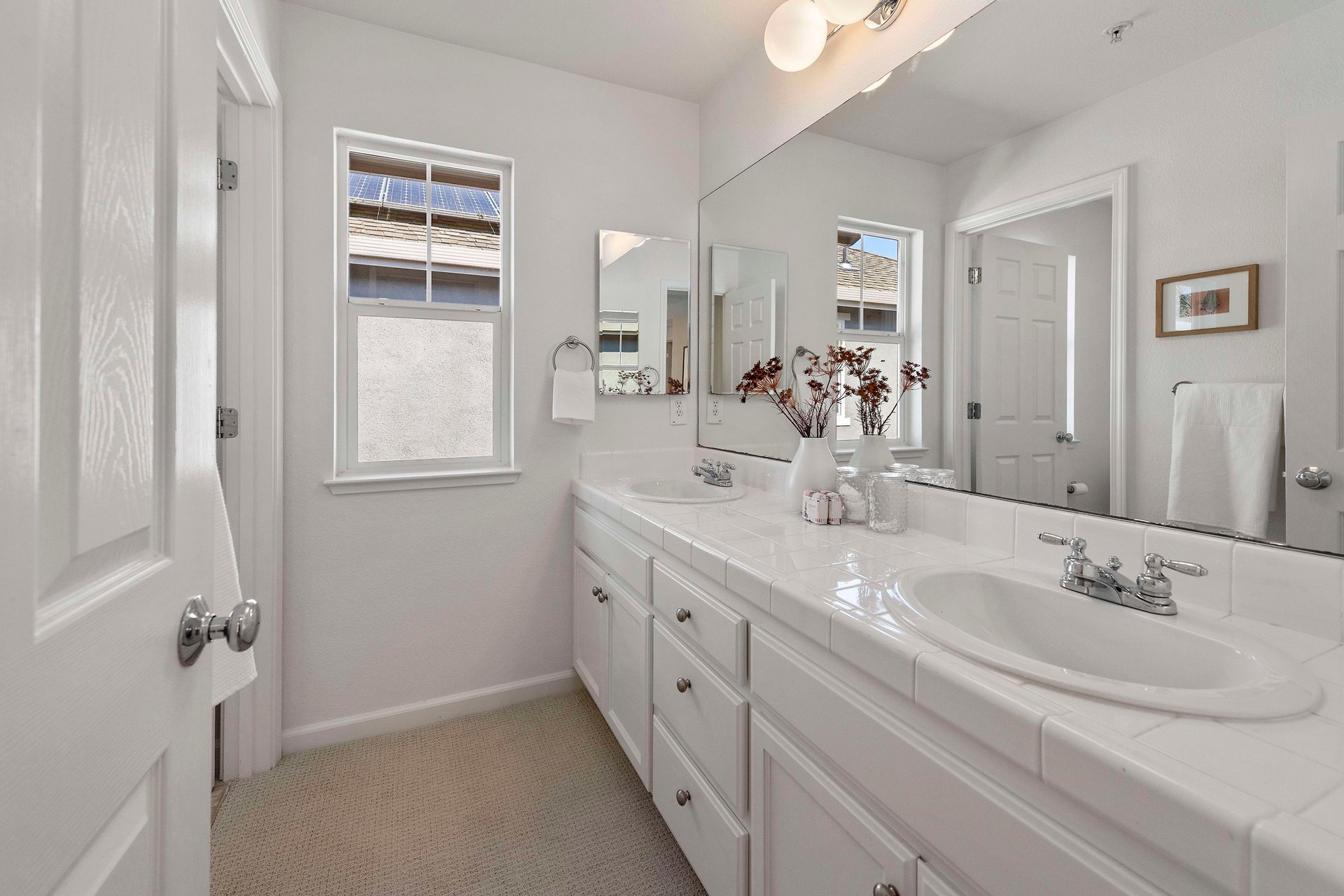 27 Presidio Dr