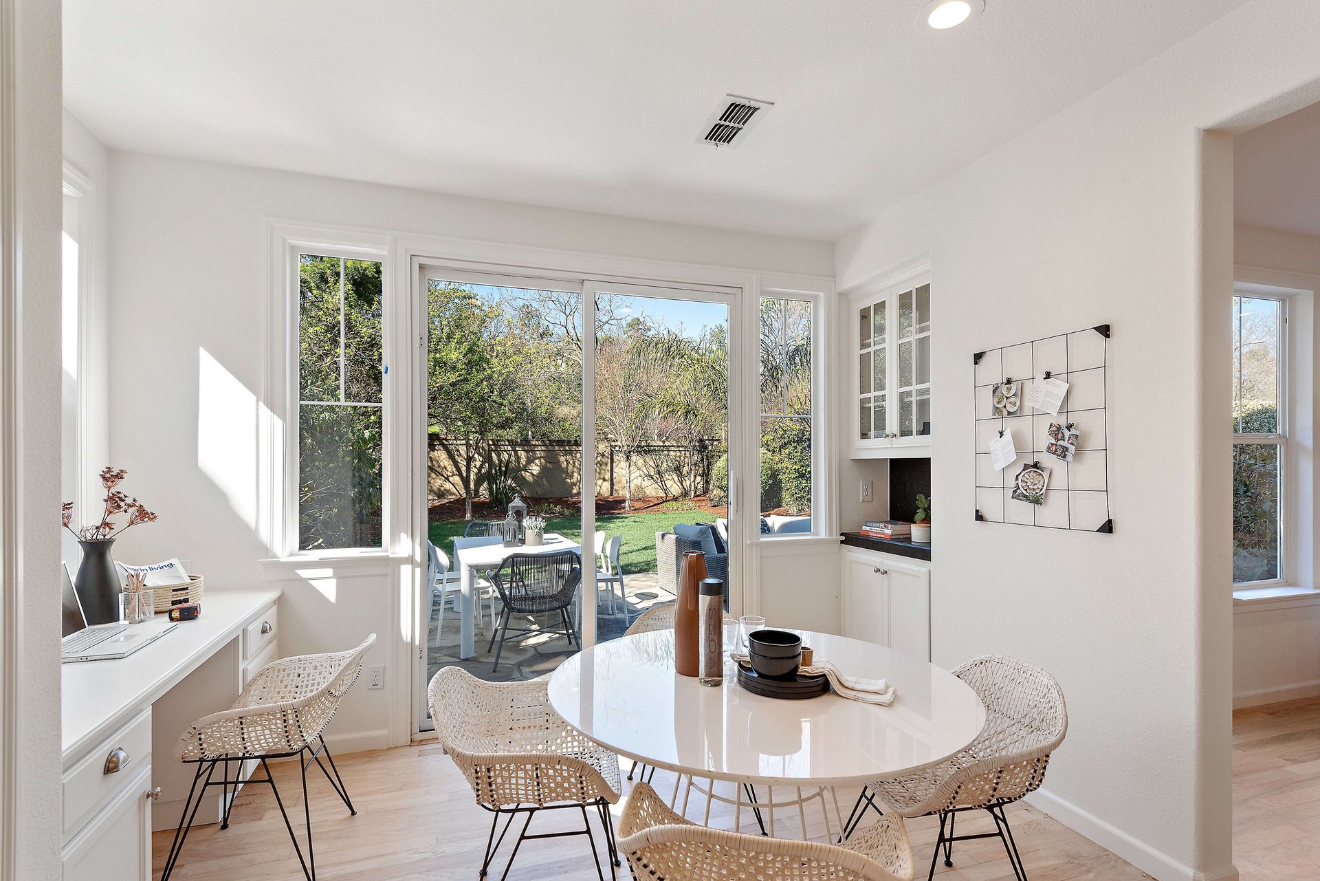 27 Presidio Dr