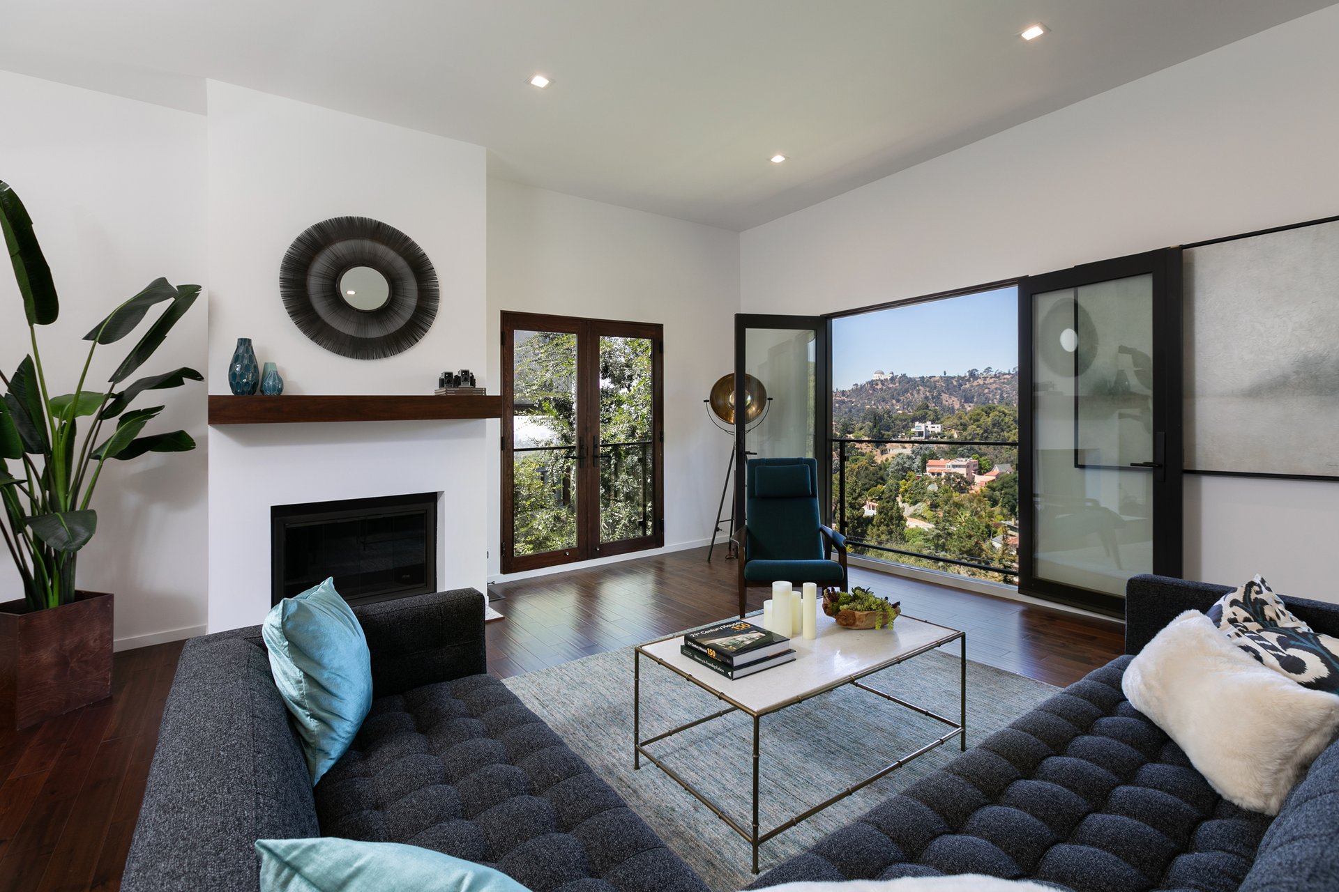 Hilltop View Retreat in Los Feliz