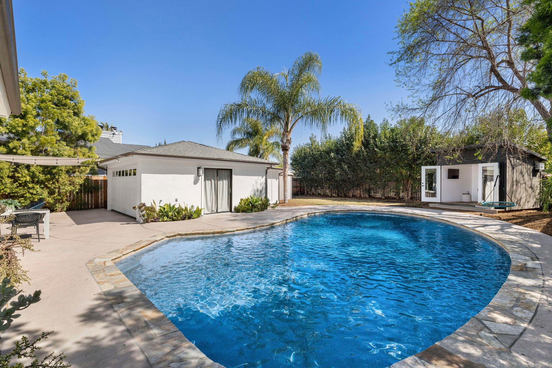 2506 Westminster