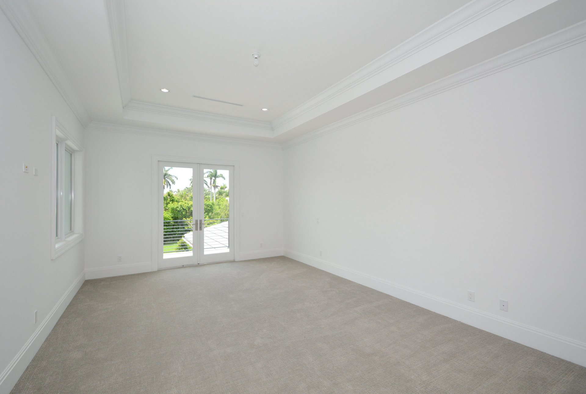 8422 Lookout Cir