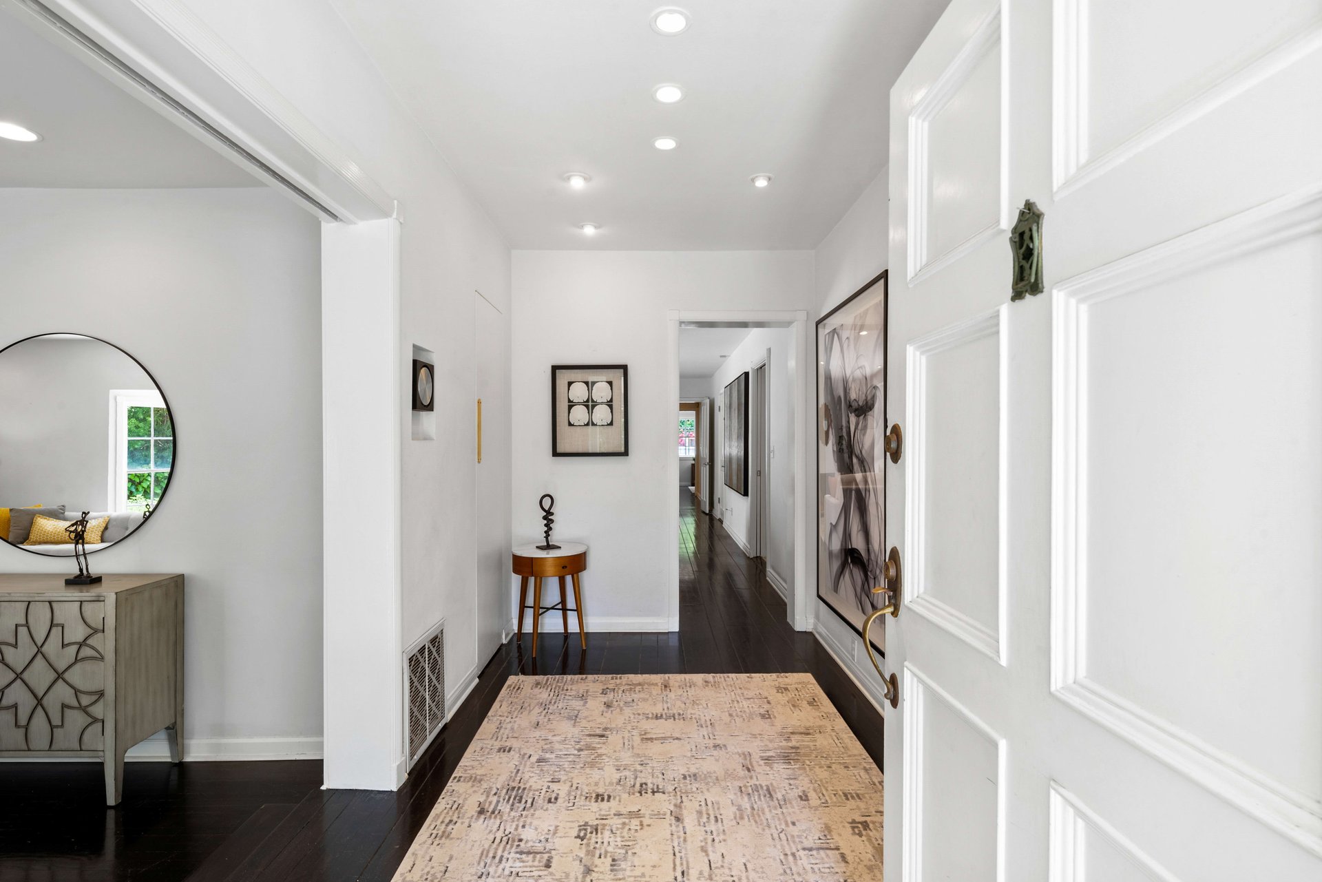 616 Holmby, Little Holmby