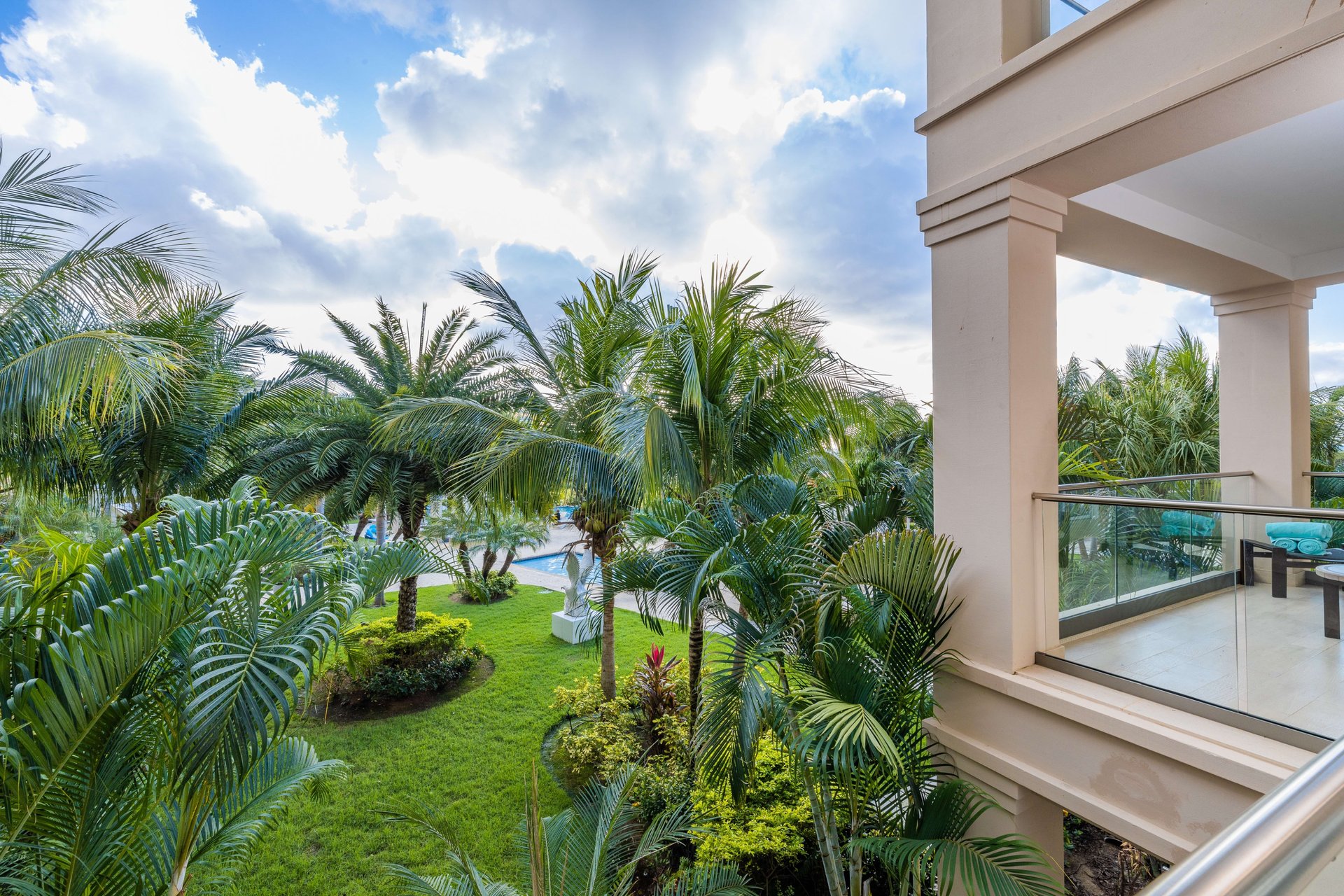 Le Vent Condominium Unit 207