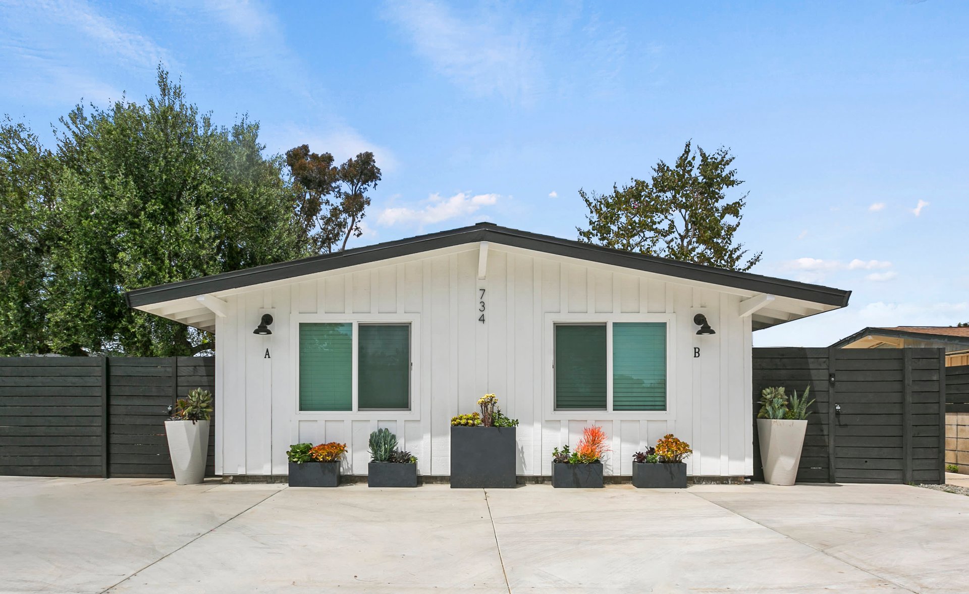 734 Center Street 