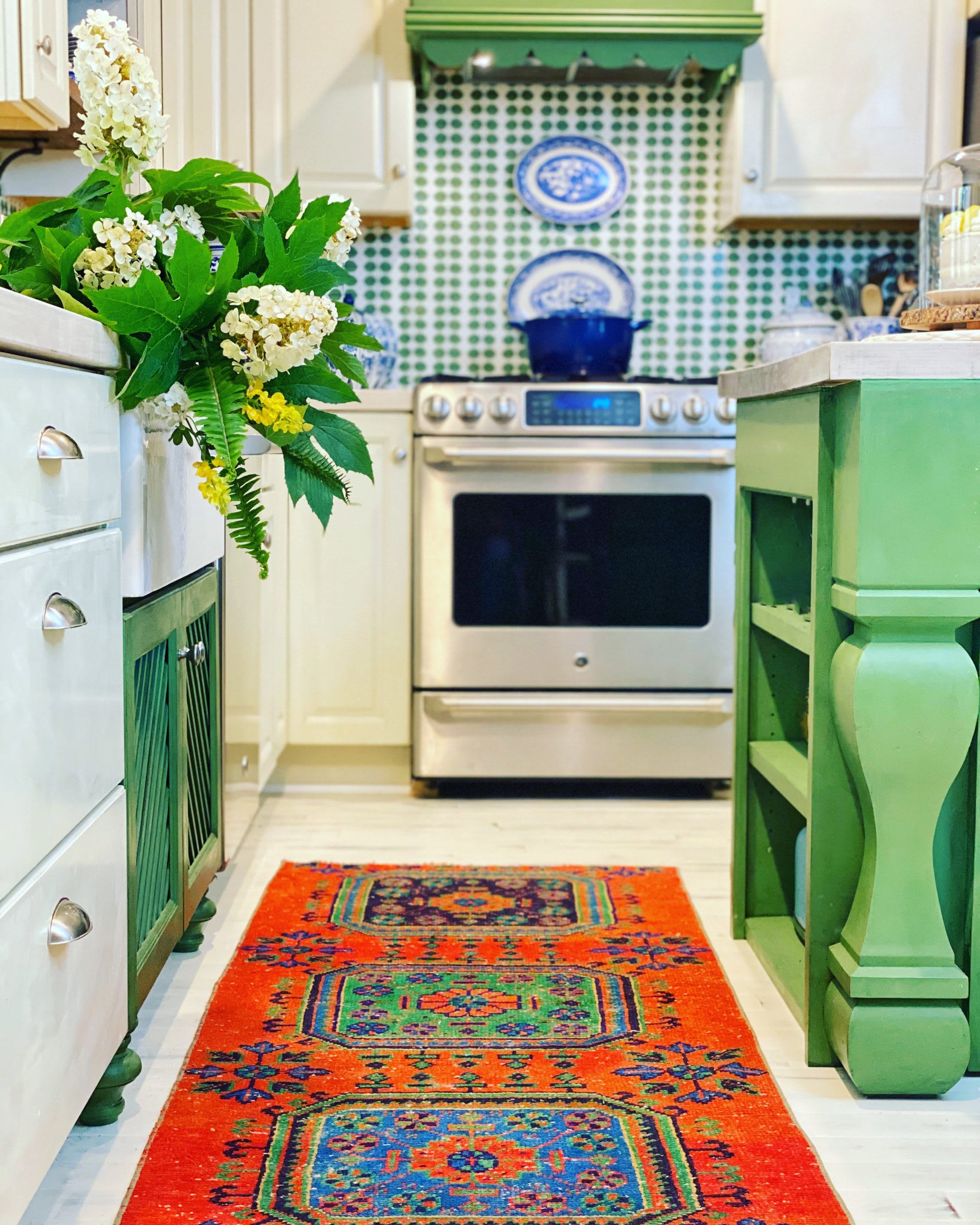 green kitchen