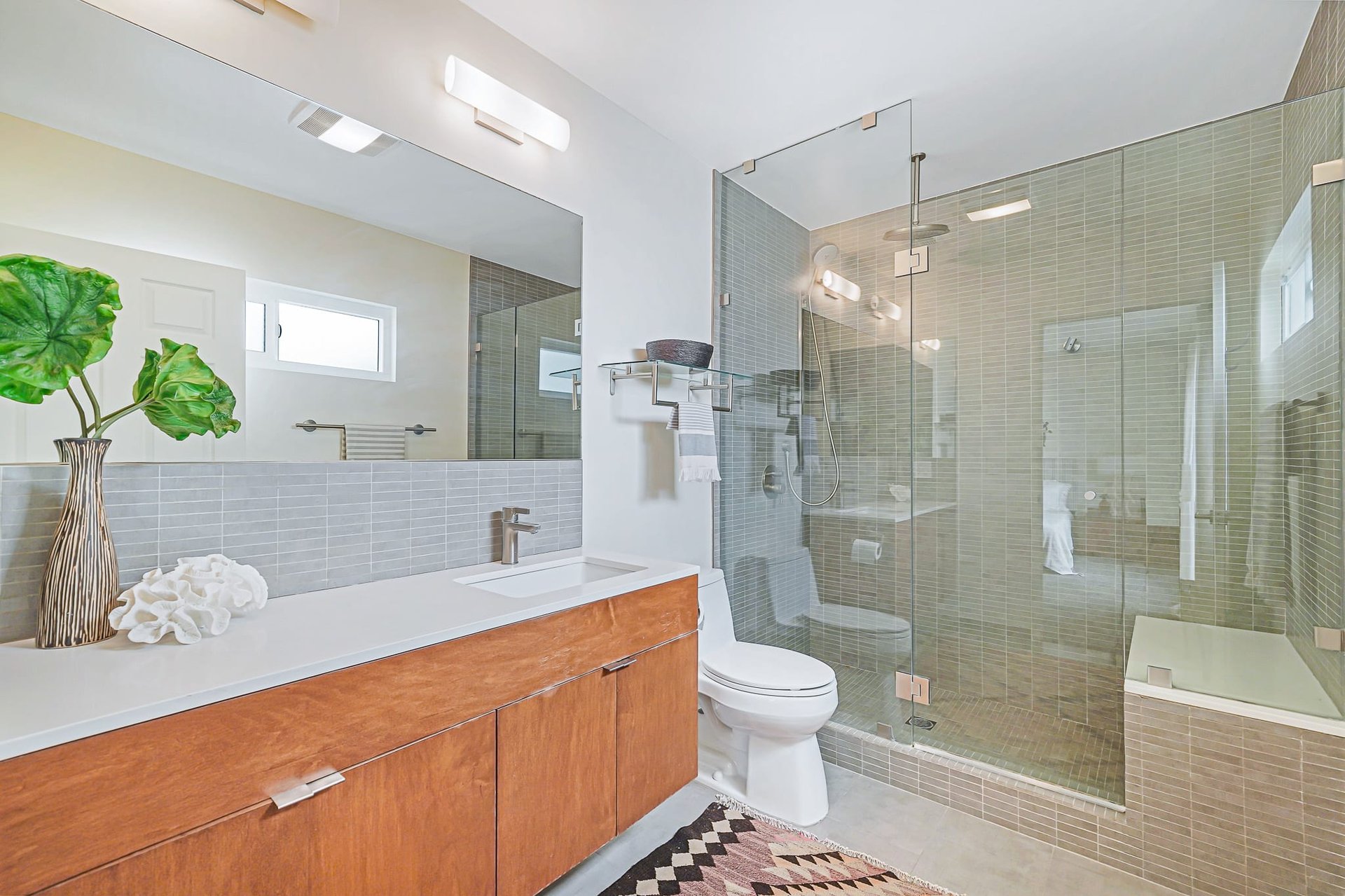 Light & Bright Modern Country English Home - Perched on a knoll in coveted Longwood Highlands.