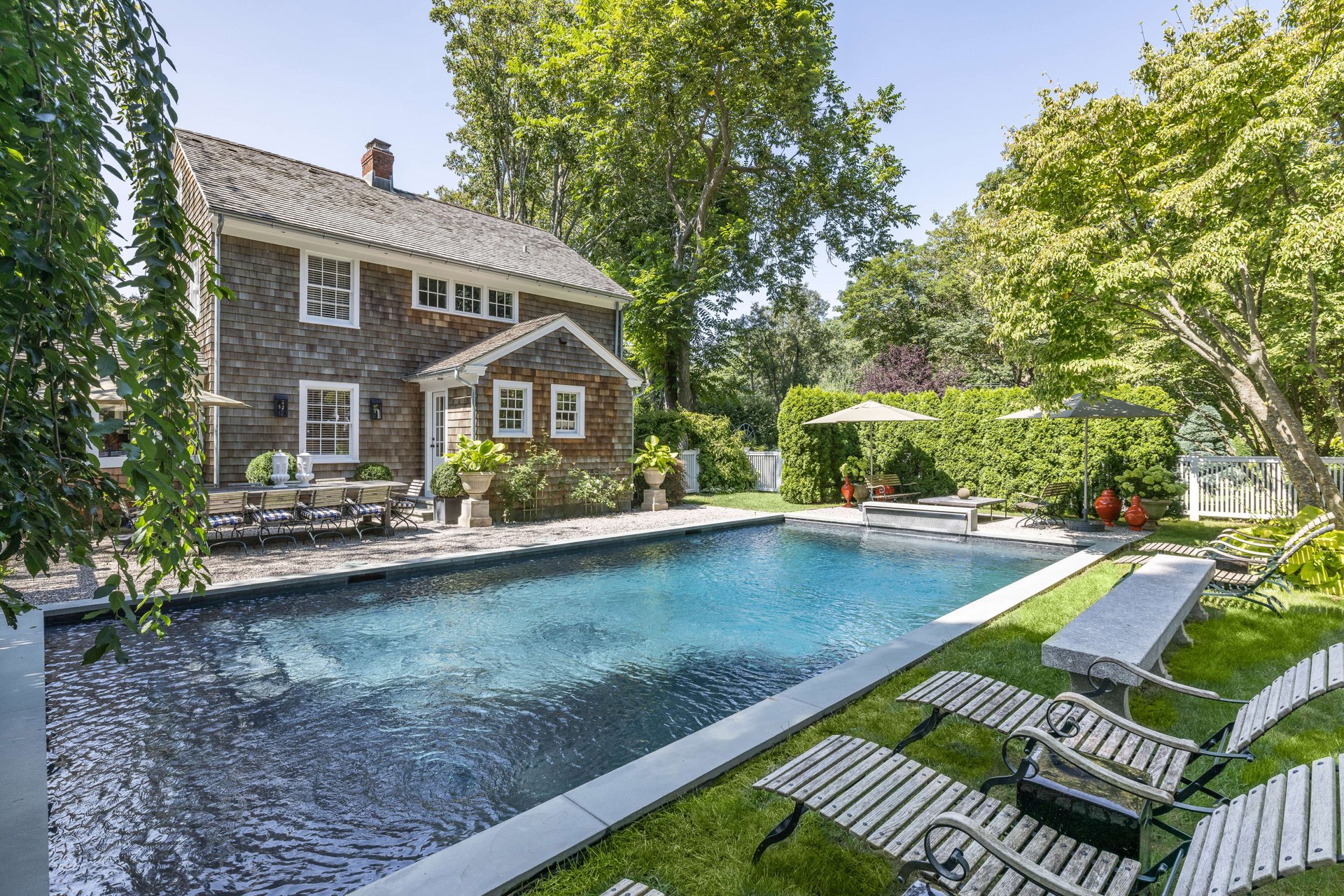 Bridghampton Village South Designer-Renovated Shingled Cottage