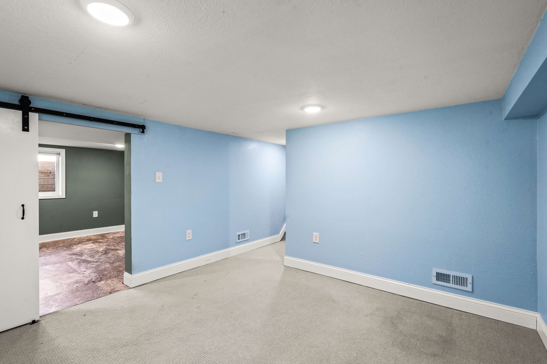 Renovated Bay View Colonial