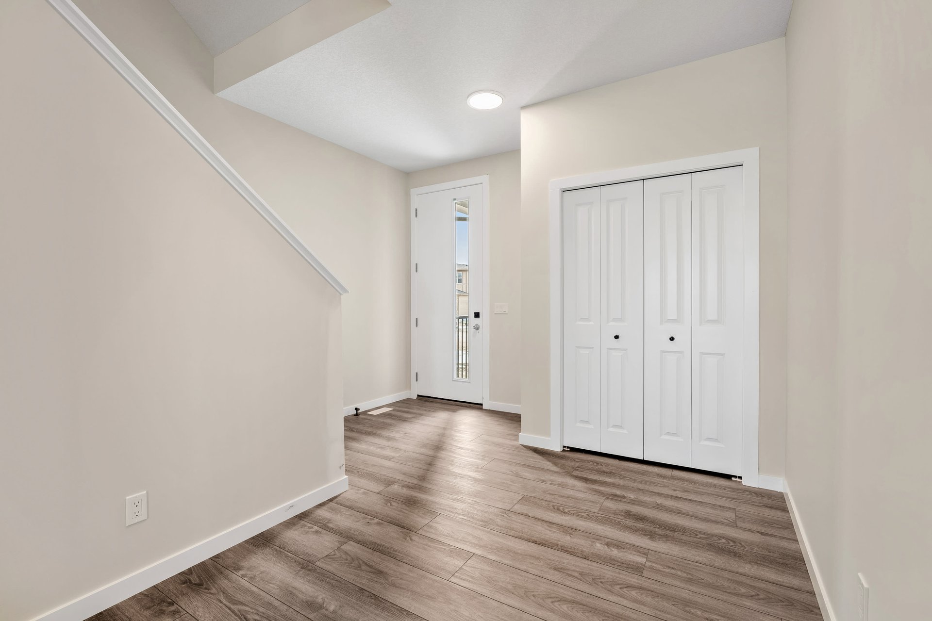 220 Belvedere Drive SE