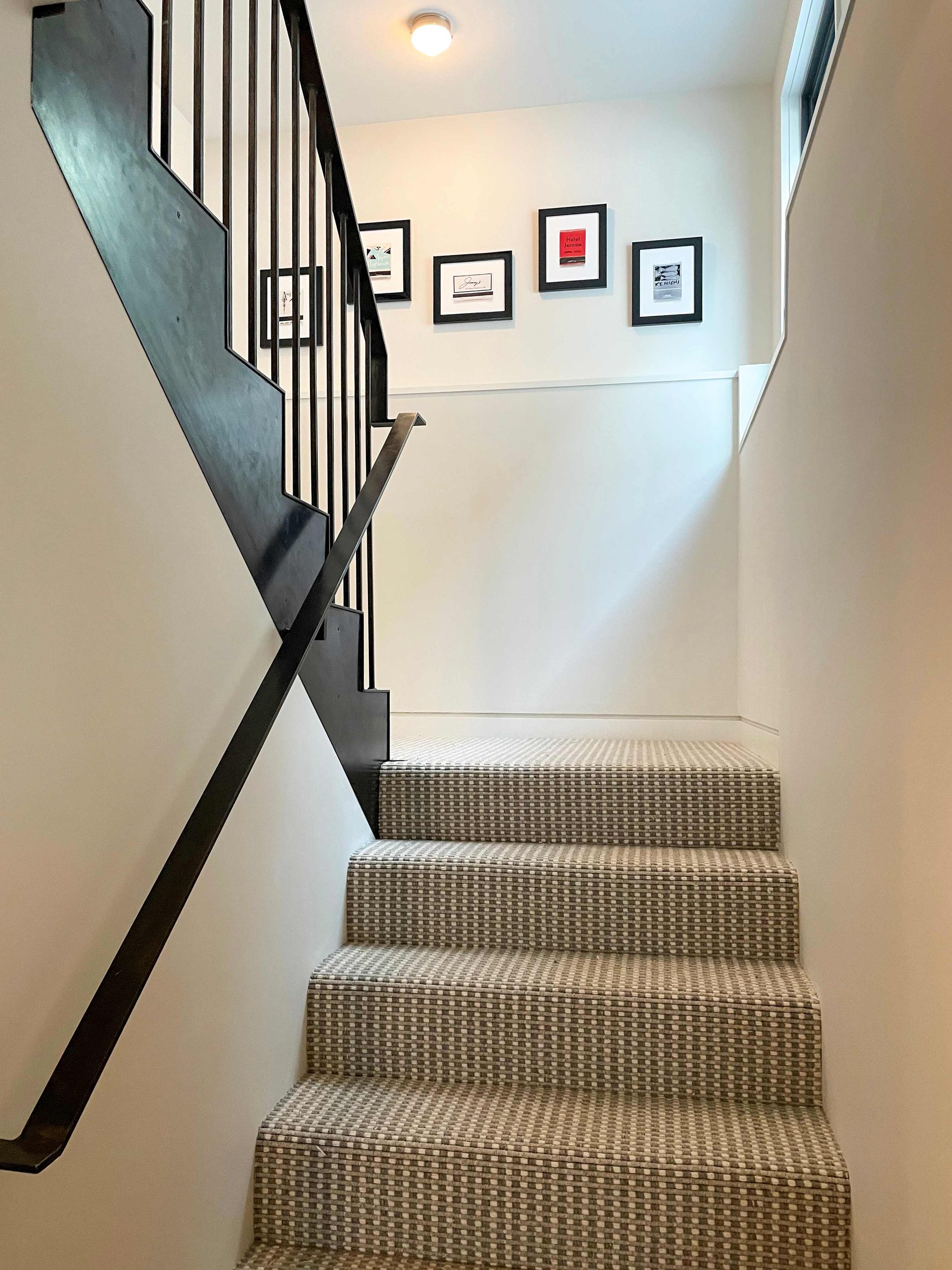 Luxury Townhome One block to Aspen Mountain