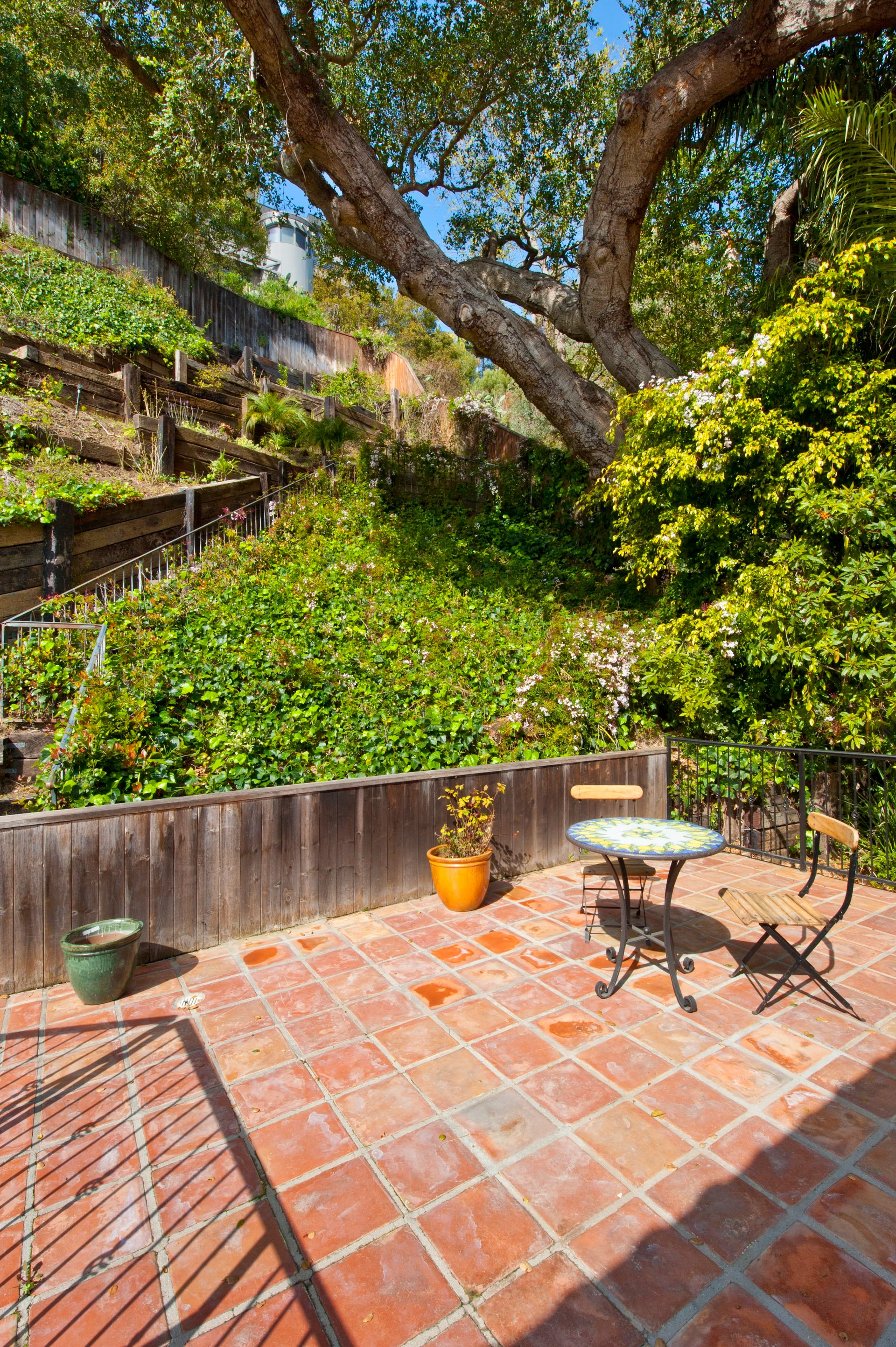 511 W. Rustic Rd