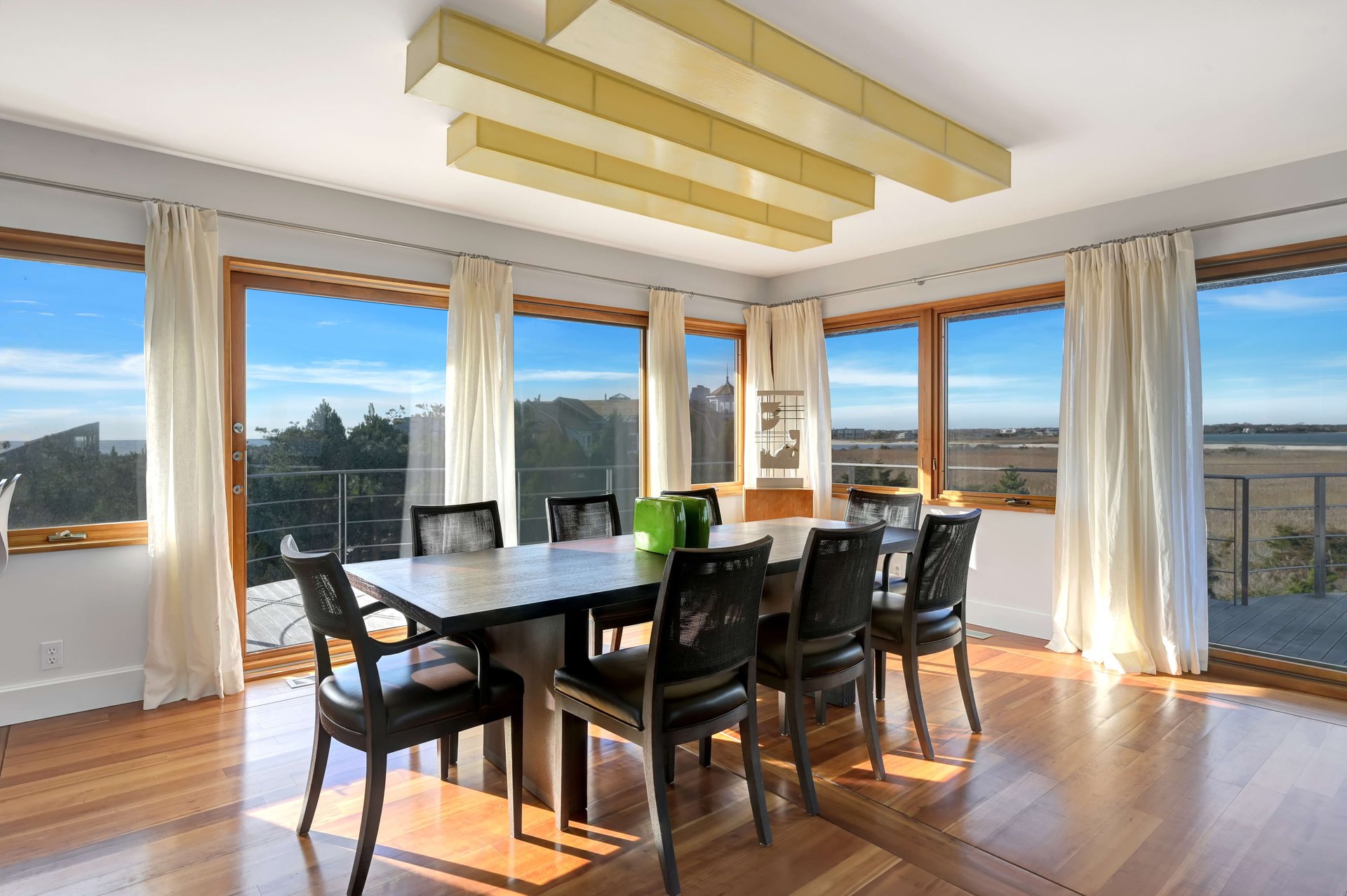 360 Dune Road