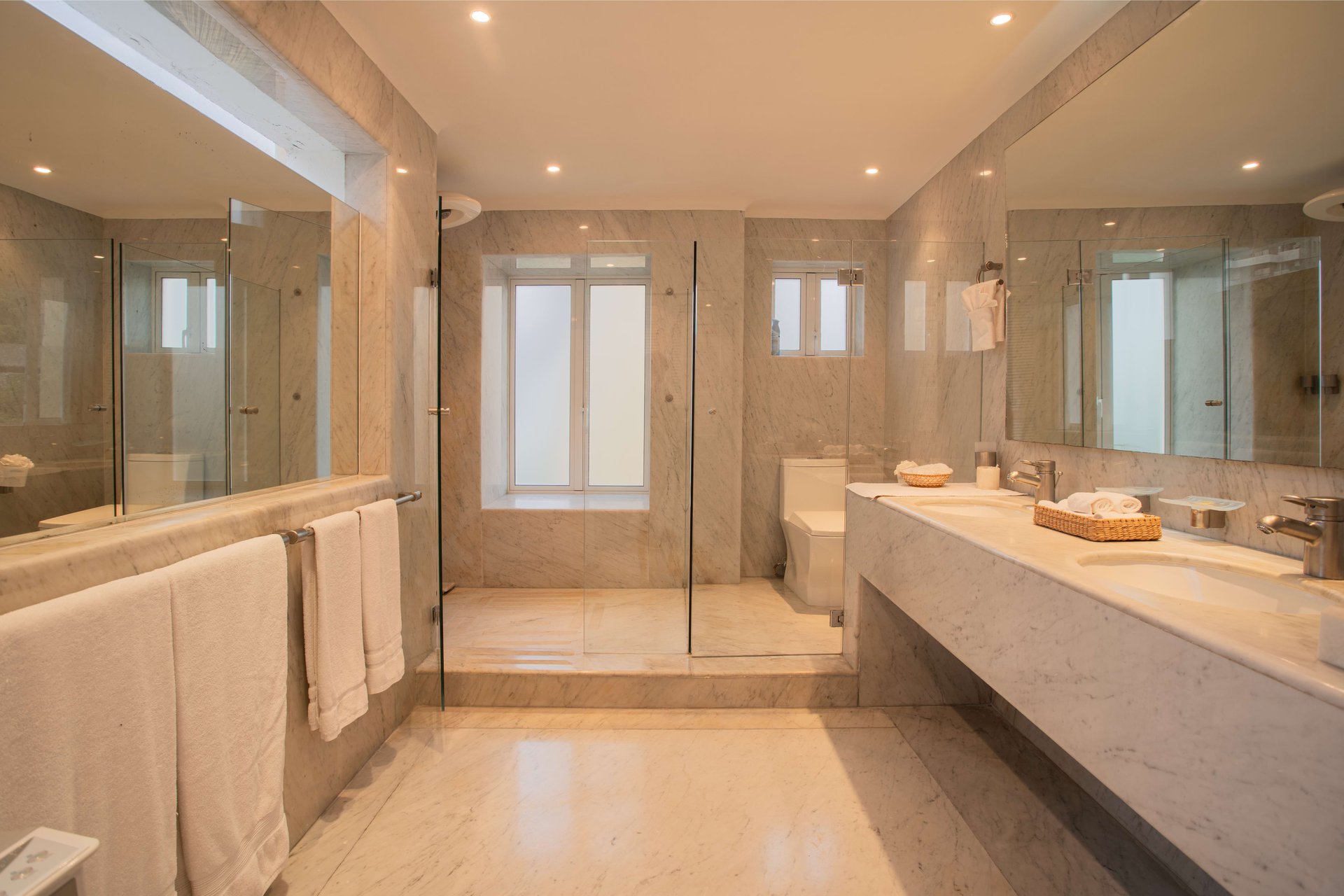 Villa del Sol 10 C (2 Story Penthouse)