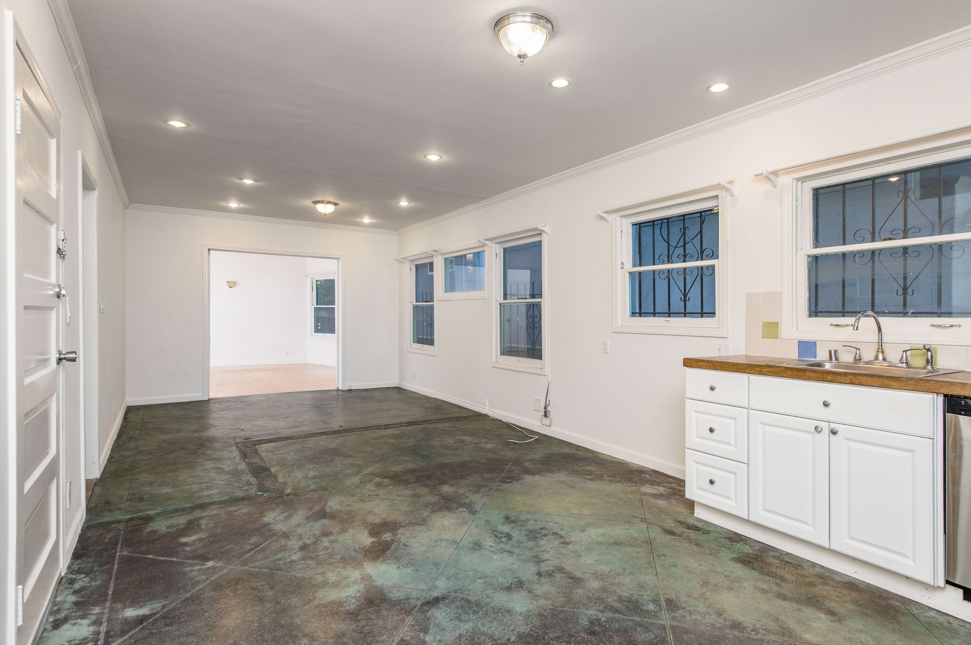 51 Ozone Ave