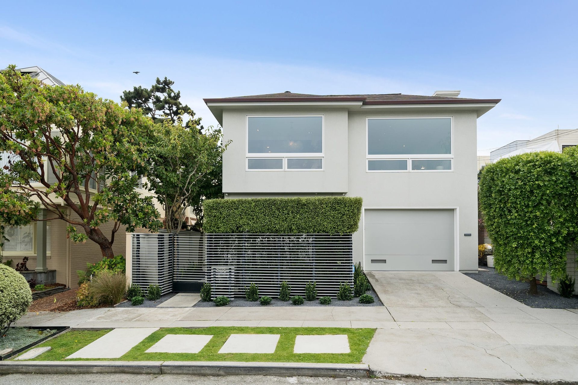 425 El Camino Del Mar 