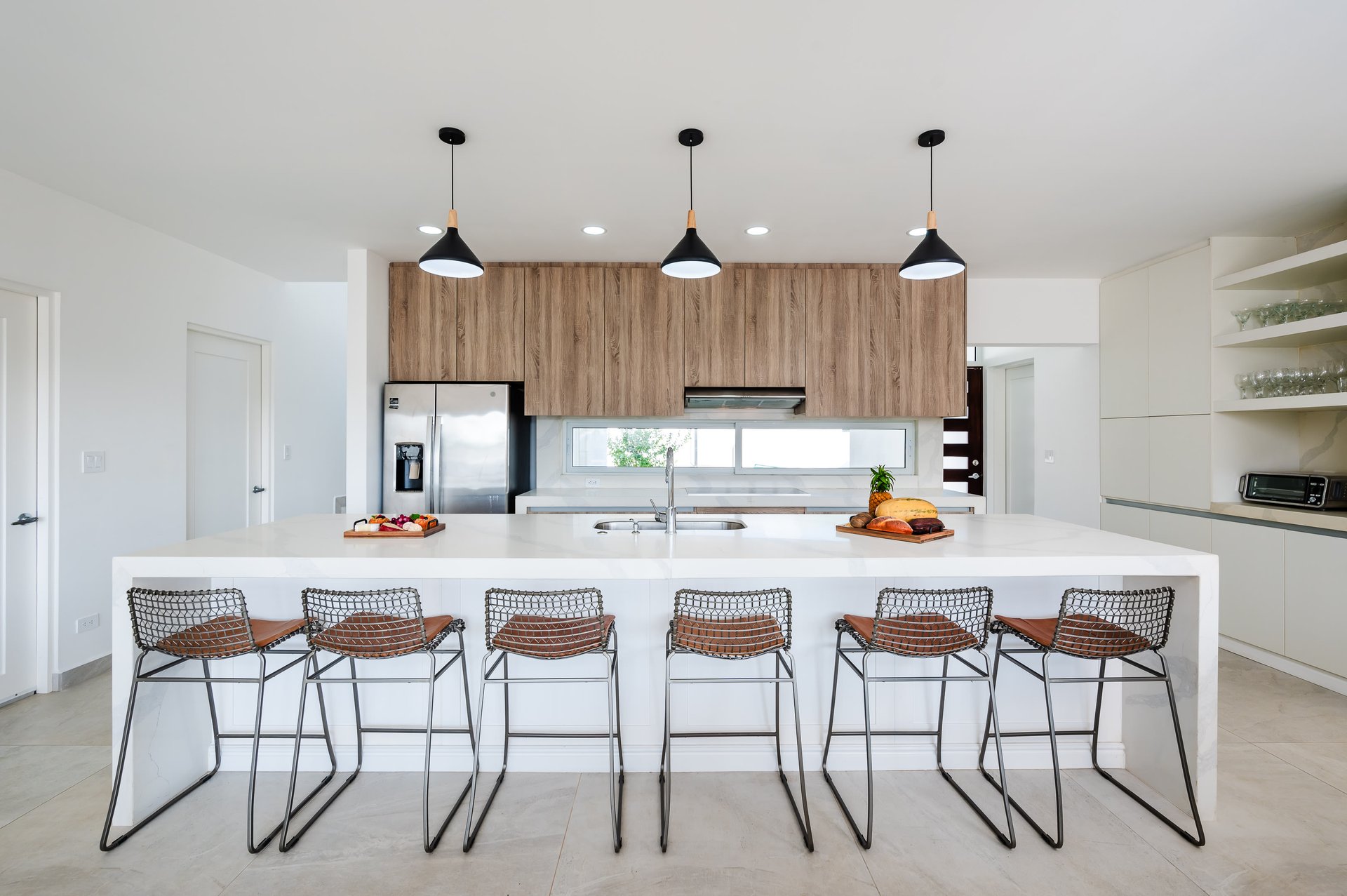 The Enclave | Ultra-Modern 2, 3, 5 Bedroom Villas Located Minutes From the Beach!
