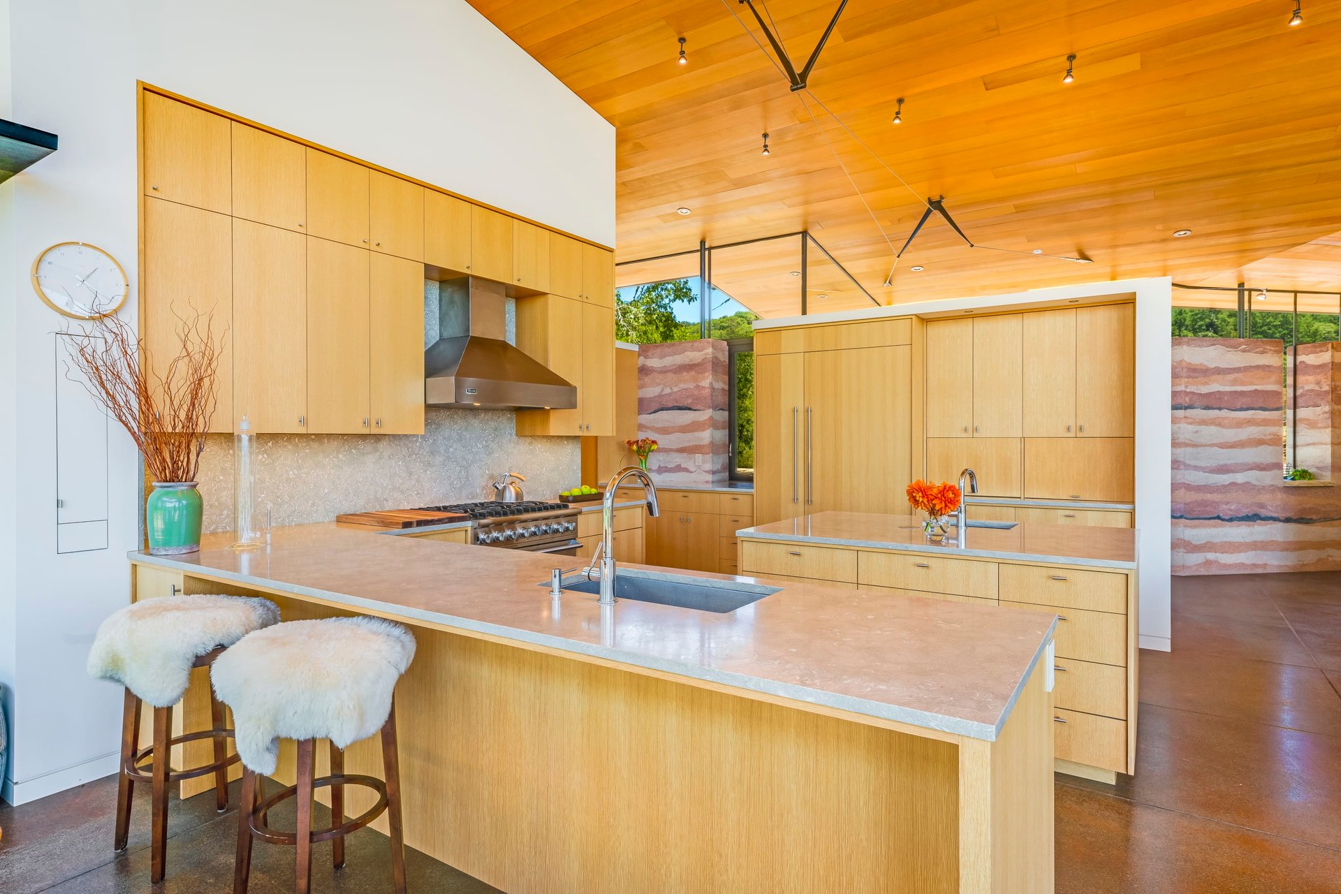 Modern Anderson Valley Enclave