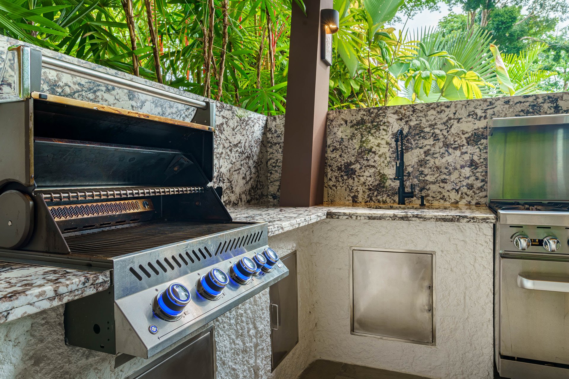 Uvita Hills Sophisticated Ocean View Elegance