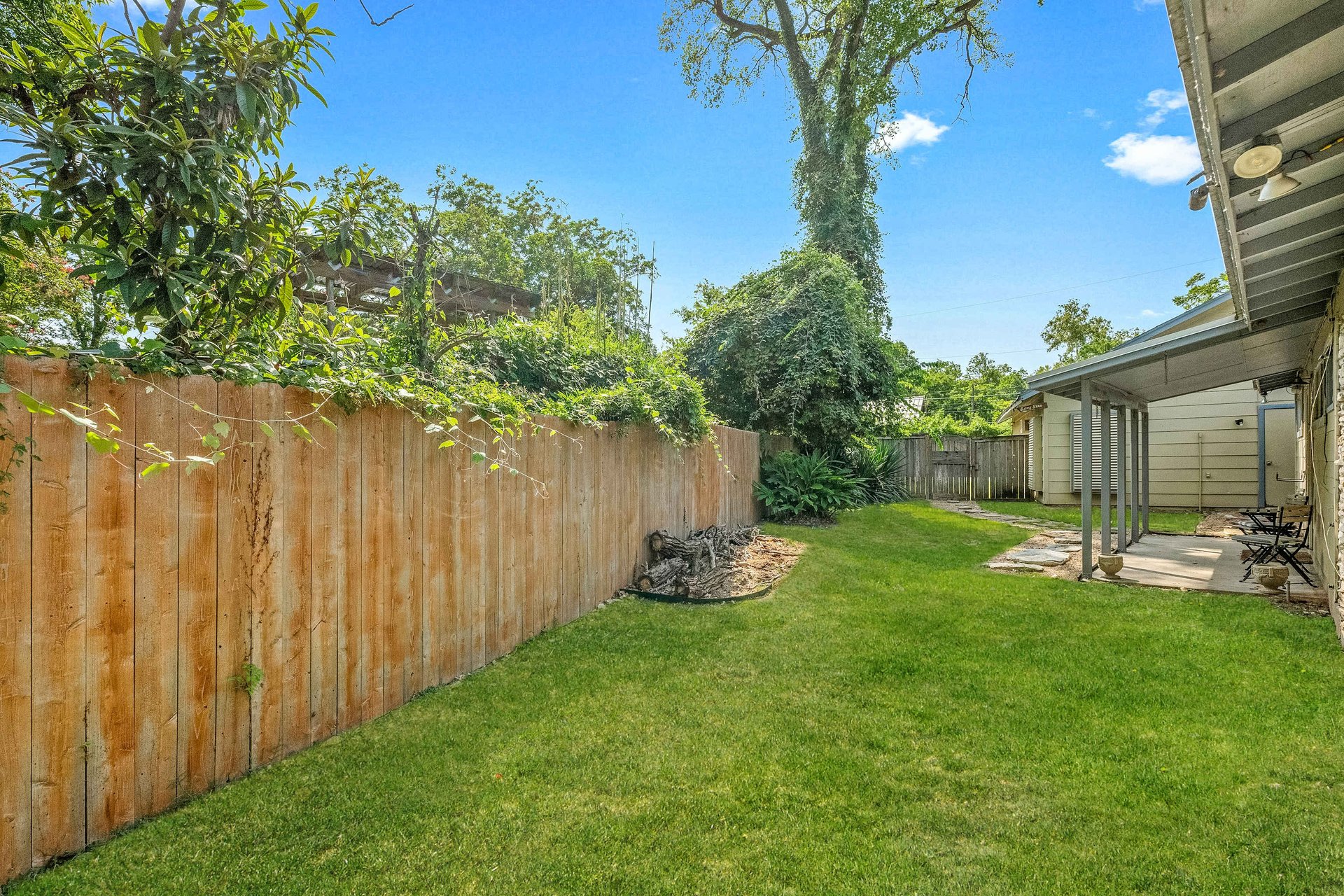 4100 Sandy Acre Lane