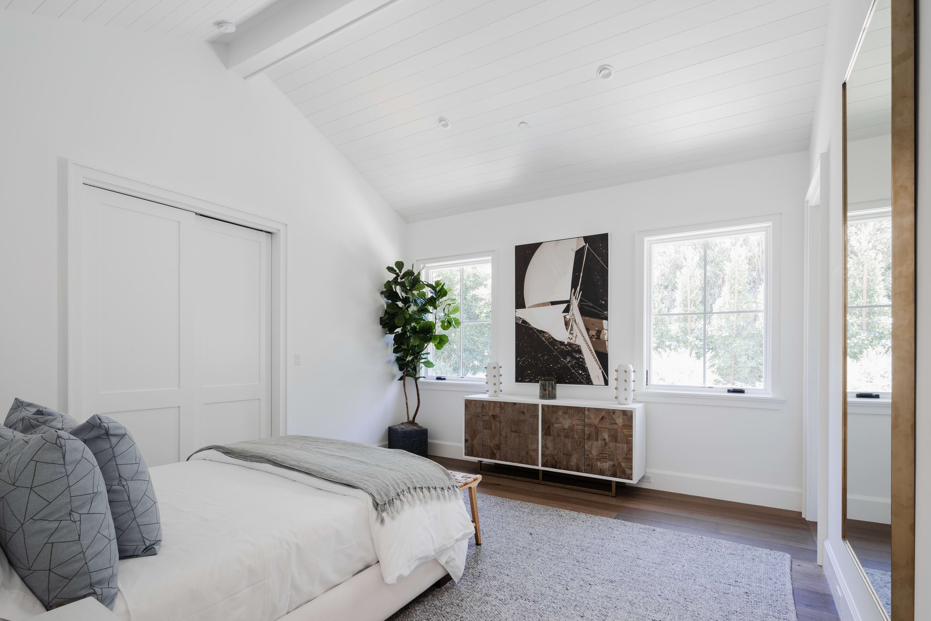 280 S Canyon View Dr. 