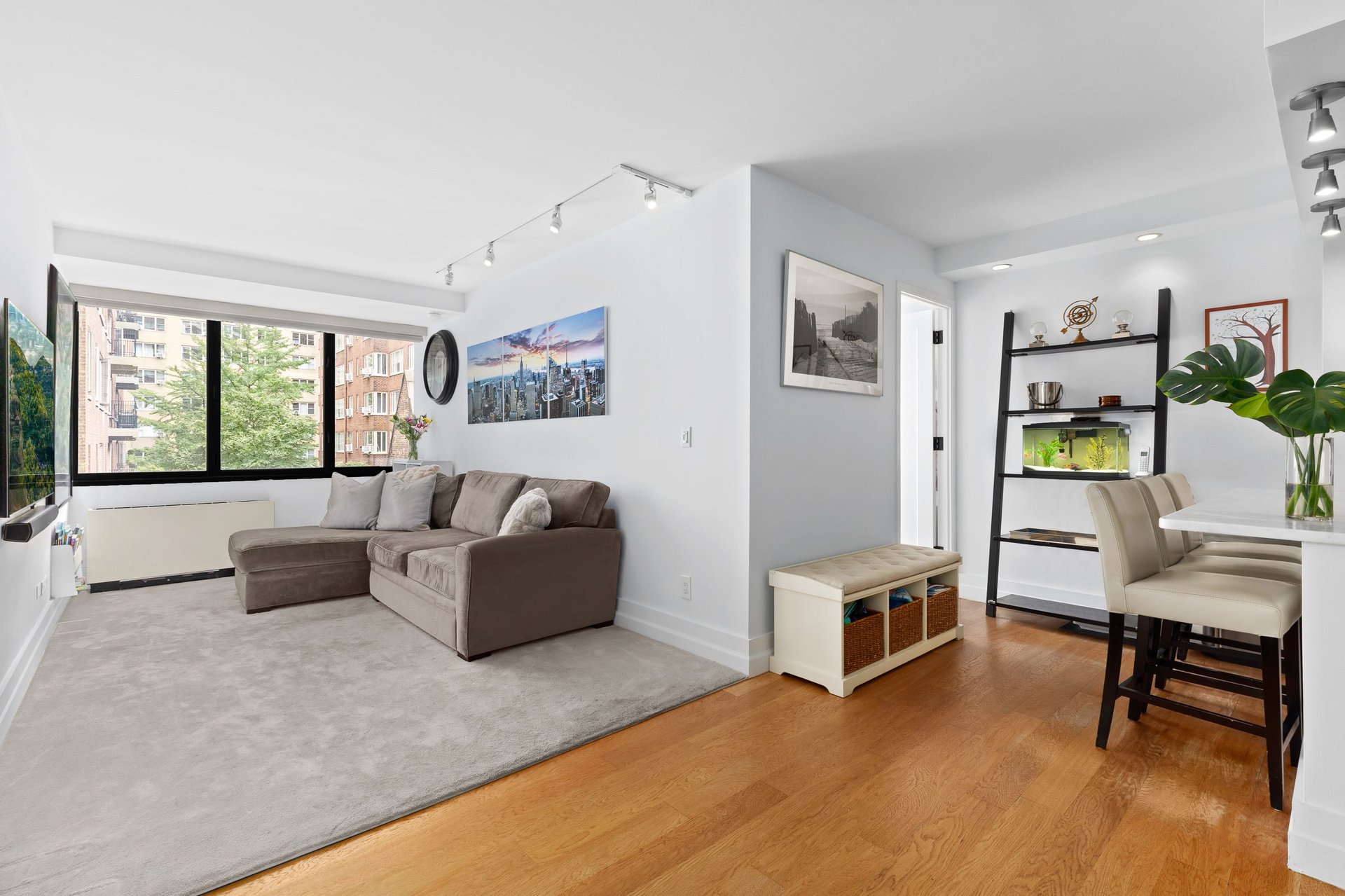 211 Madison Avenue, 5A