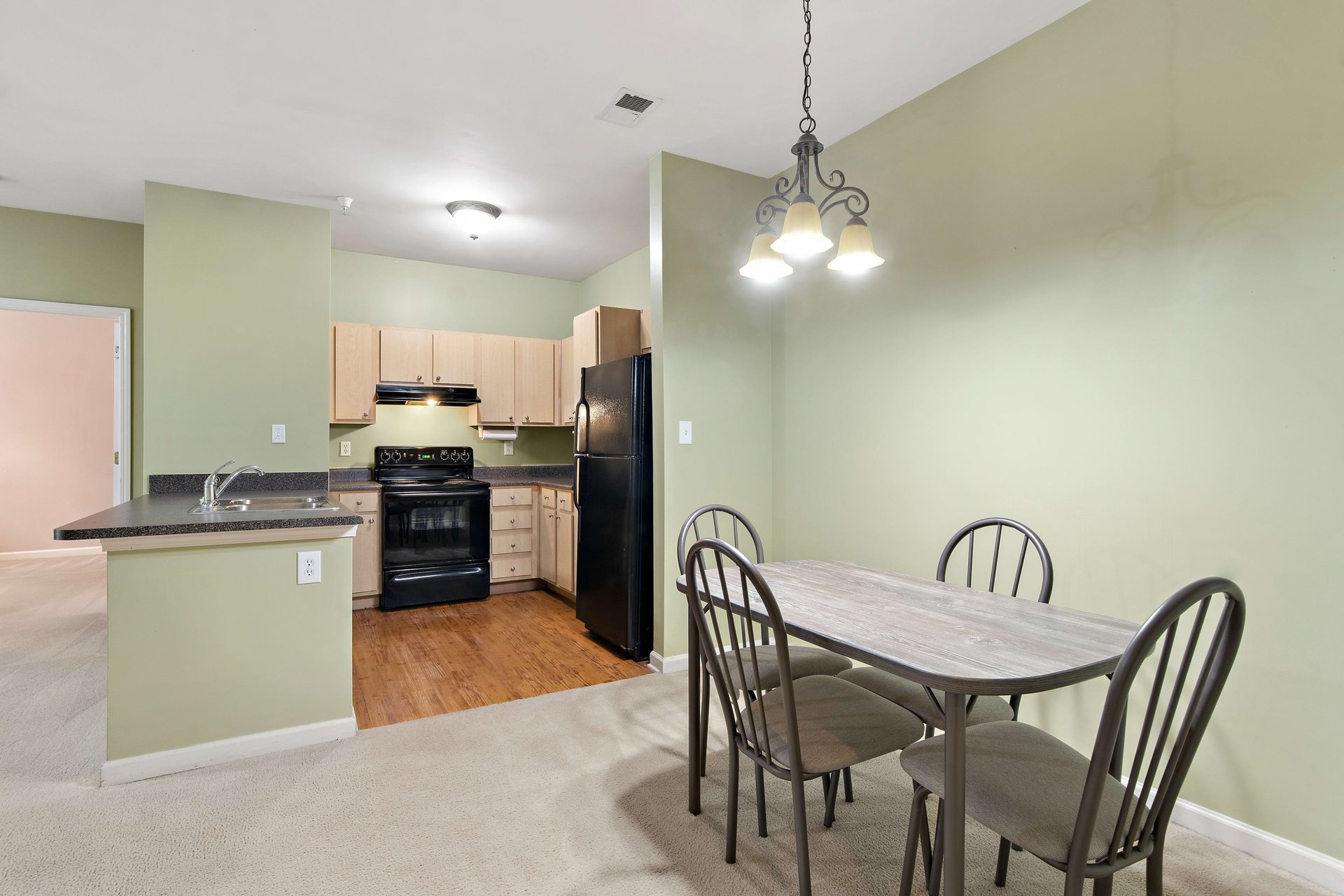 614 Bristol Village Drive Unit: B03