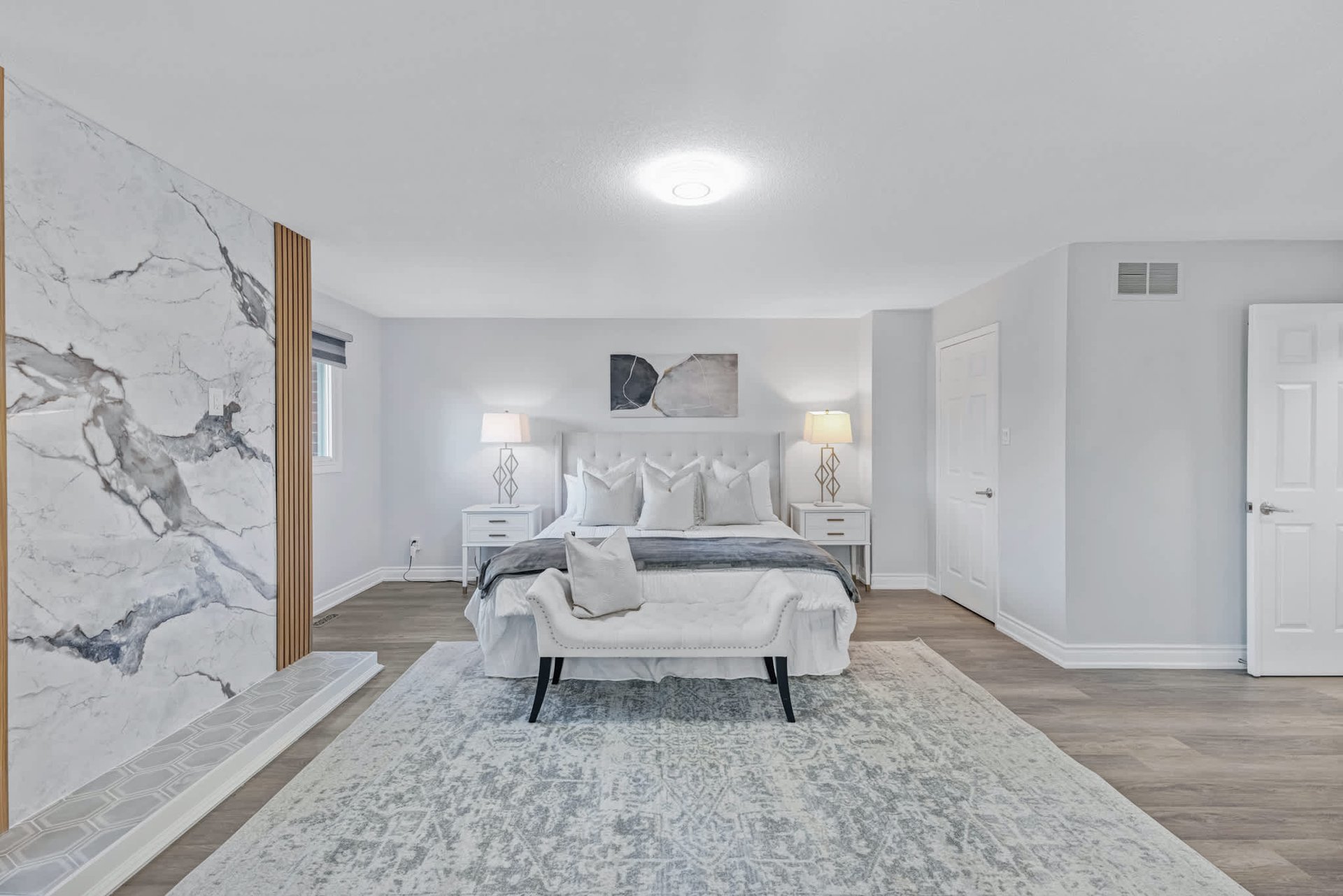 3821 Trelawny Circ