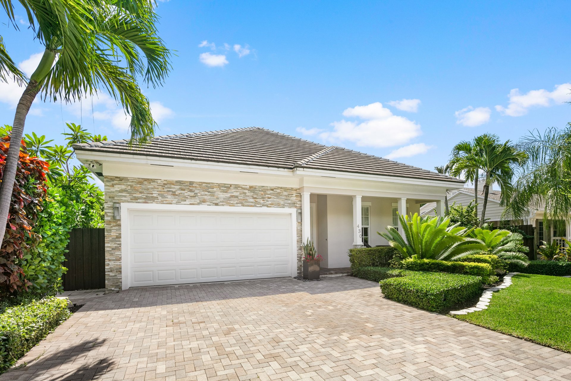 430 NE 11th Ave