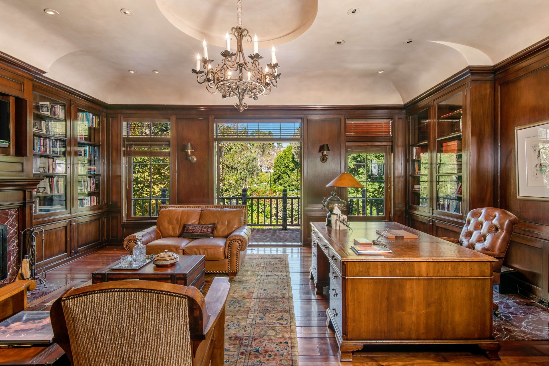 1005 Woodland Drive