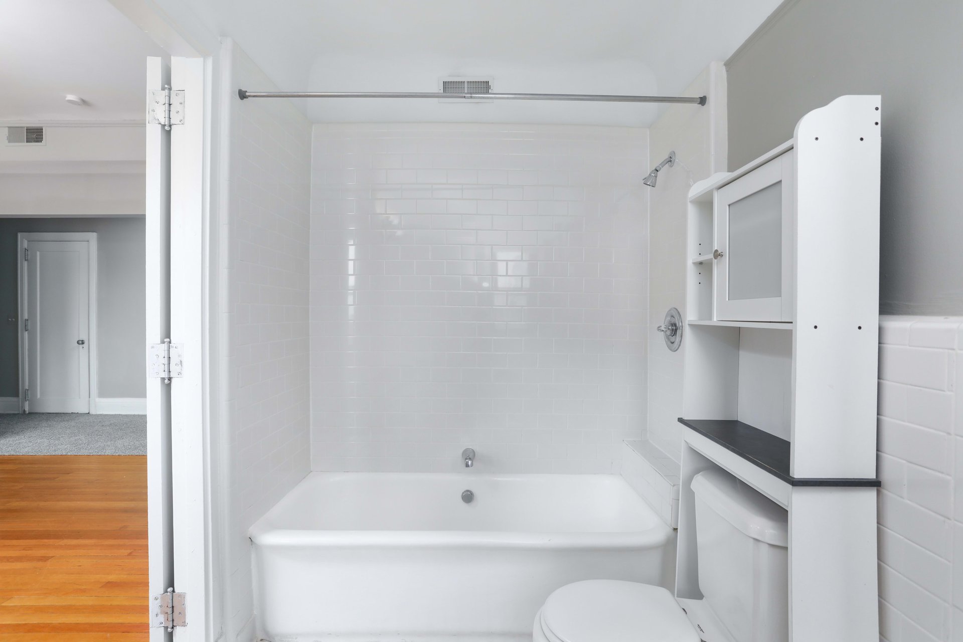 2900 E Jefferson Avenue Unit: A100