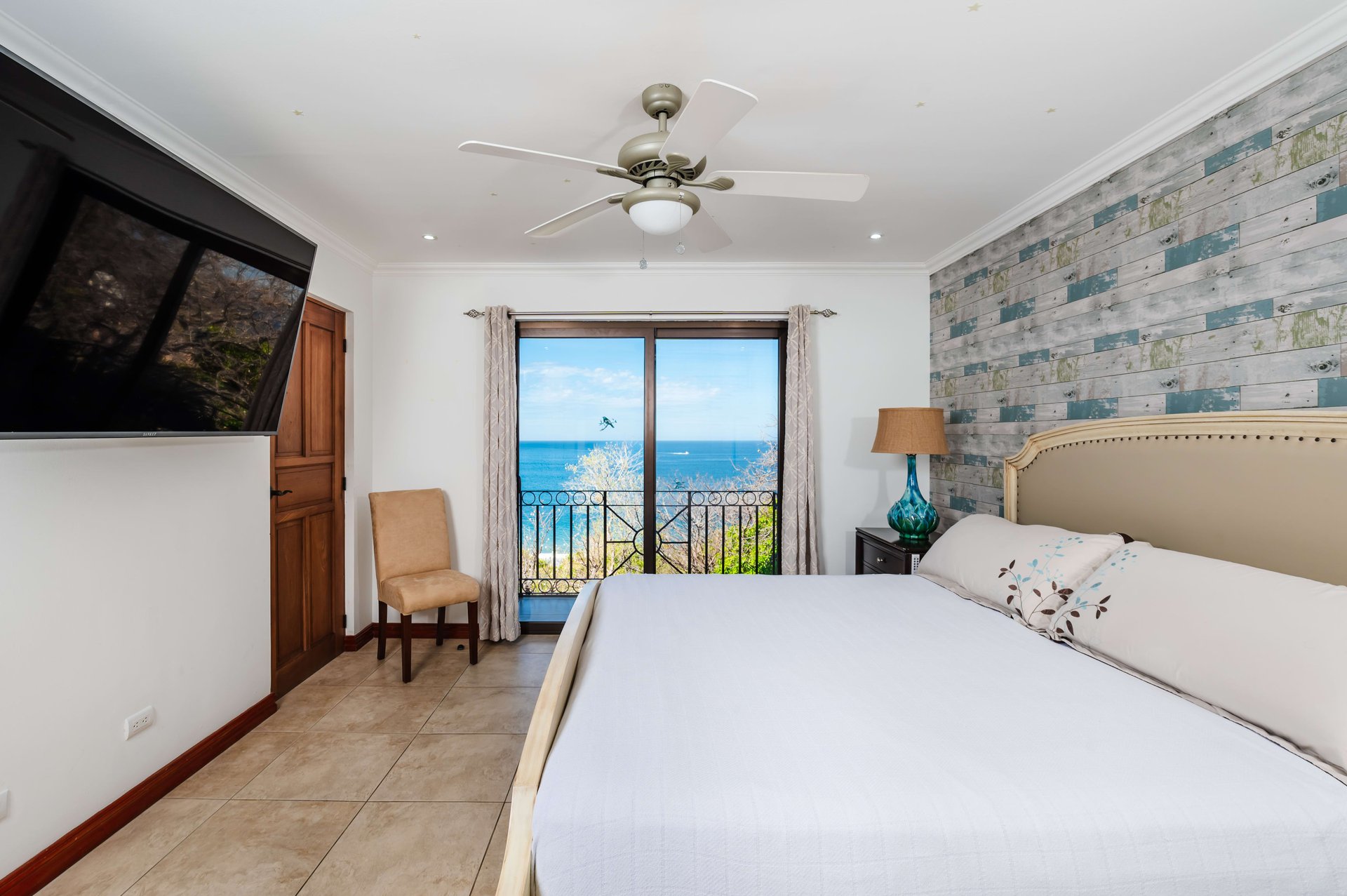 Oceanica 805 | Beautiful Ocean Views