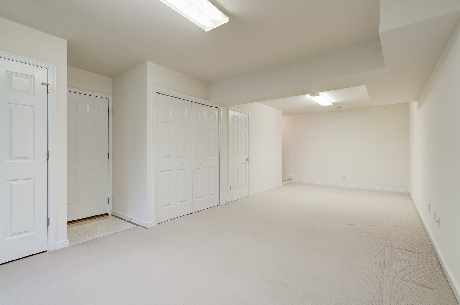 168 GRAYROCK DR
