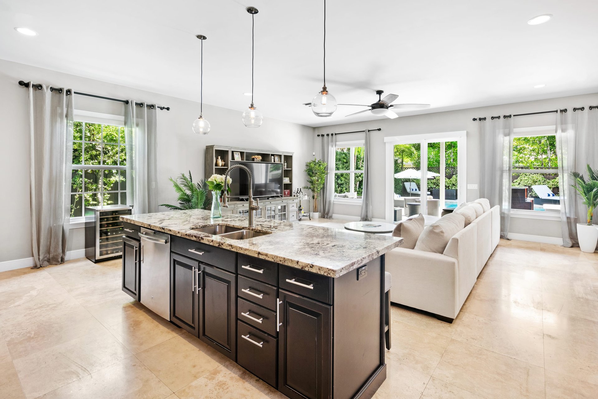 430 NE 11th Ave