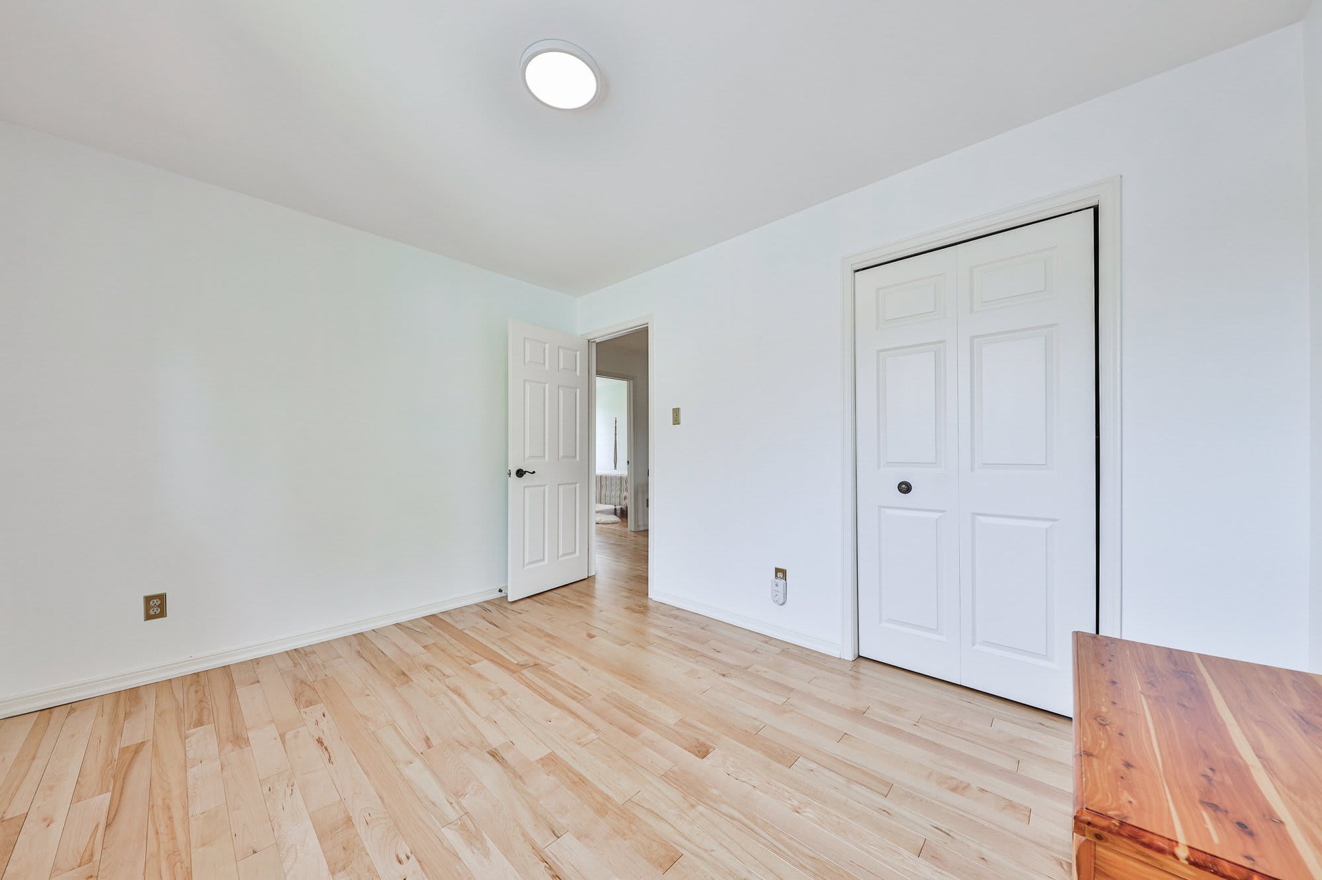 801 Damien Way, Mississauga, Ontario