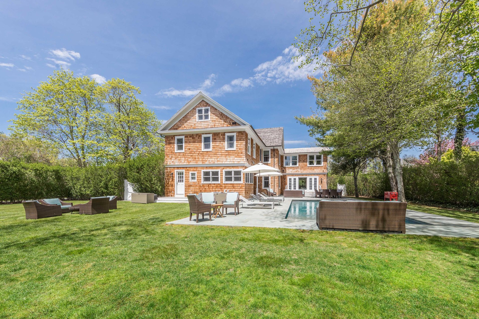 2623 Montauk Hwy