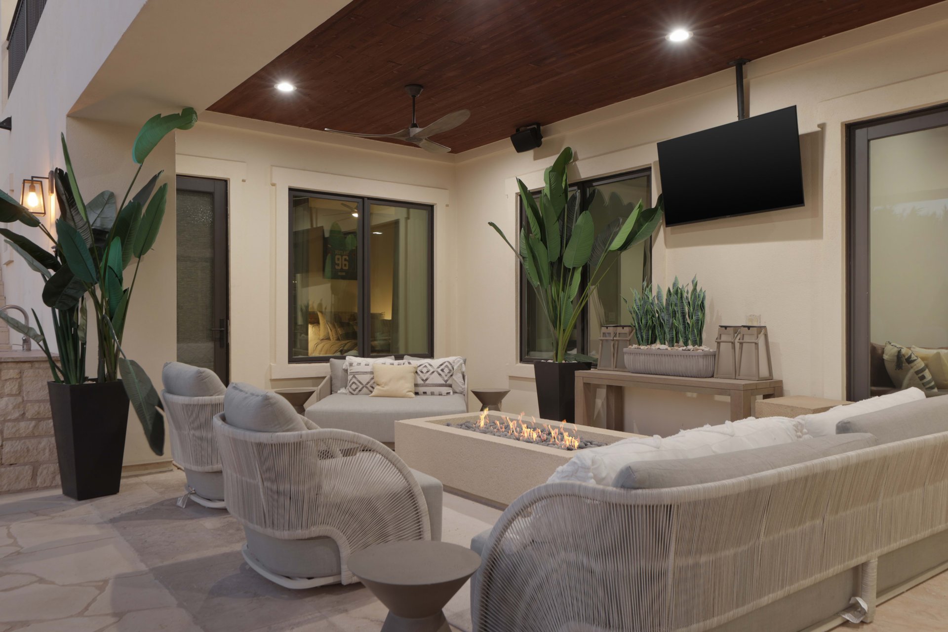 916 Barton Creek Blvd