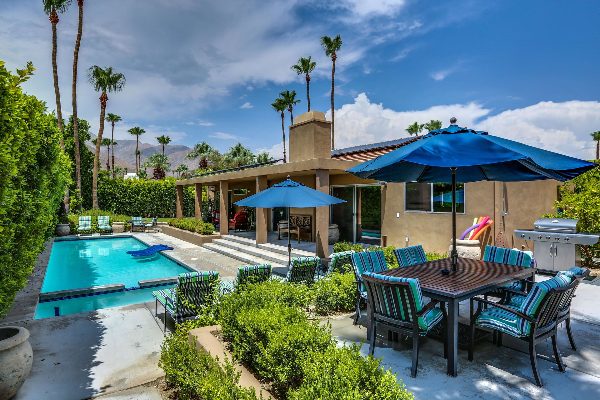 1041 Christina Way