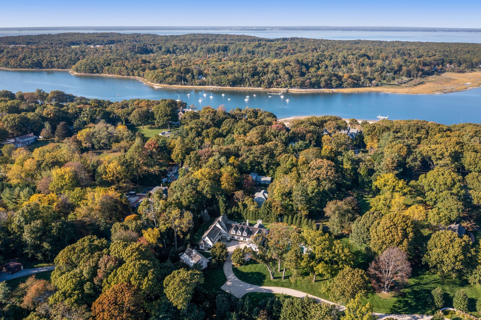 13 Lloydhaven Drive